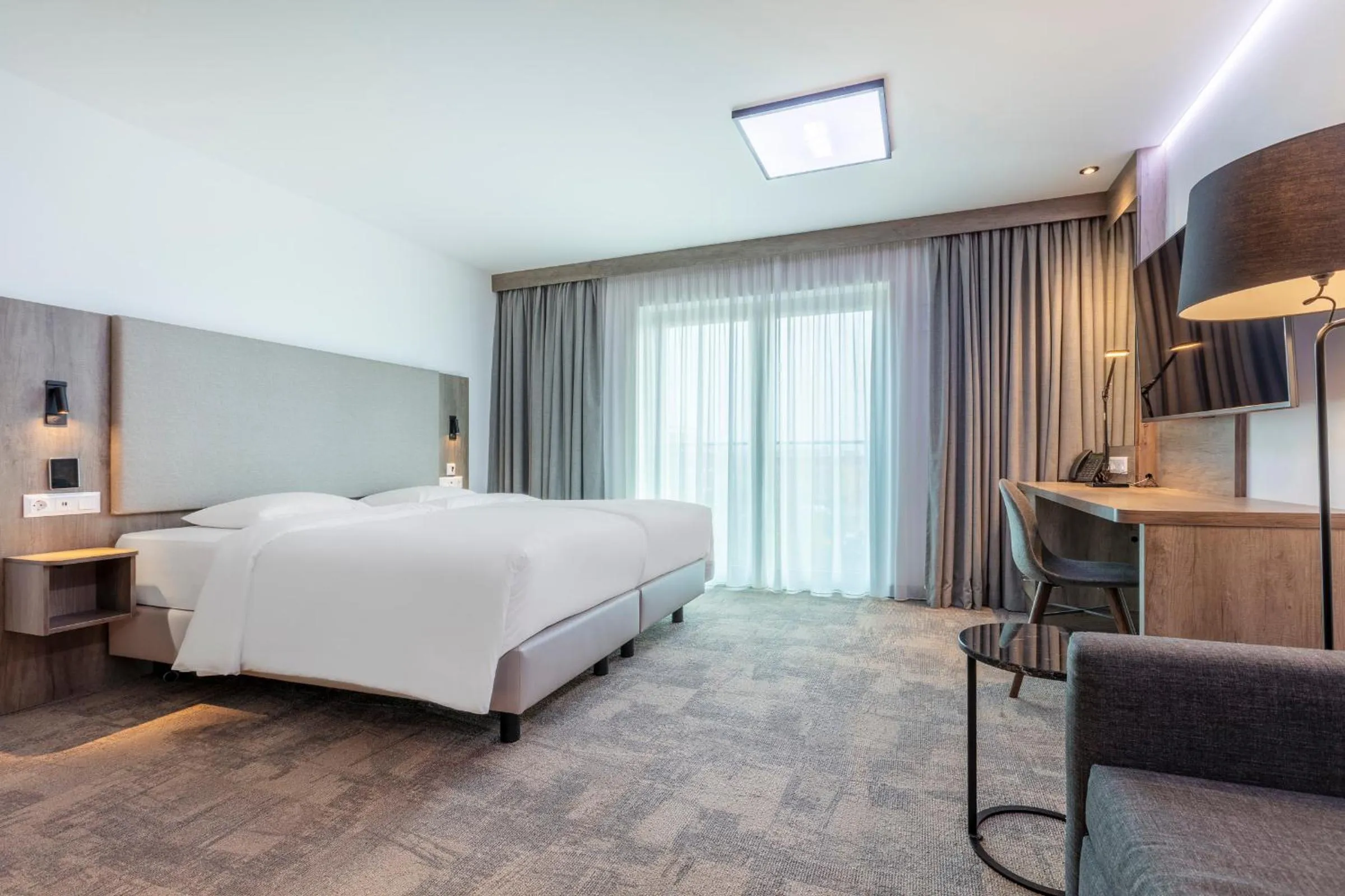 Bed in Park Inn By Radisson Wismar