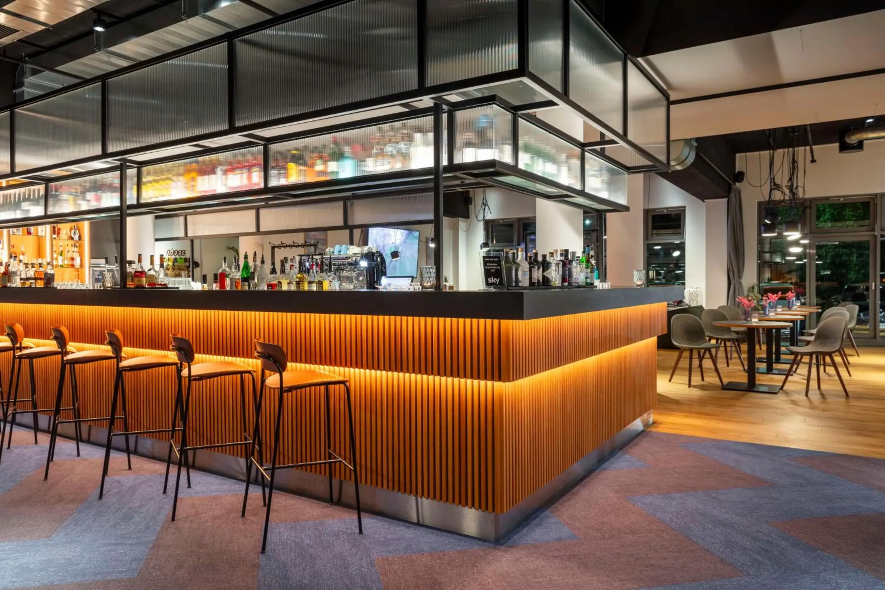 Lounge or bar in Park Inn By Radisson Wismar Lounge or bar in Park Inn By Radisson Wismar