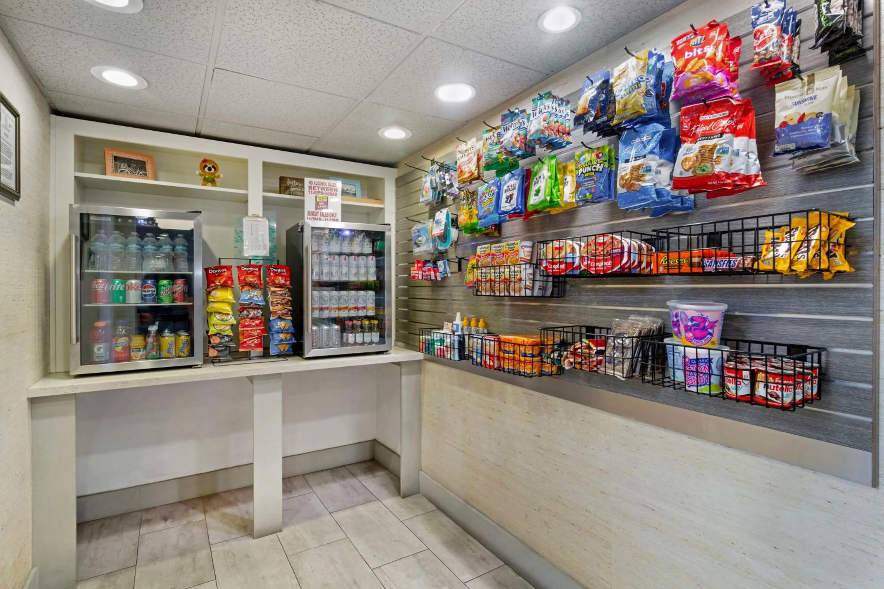 Property building in Best Western Plus St. Simons