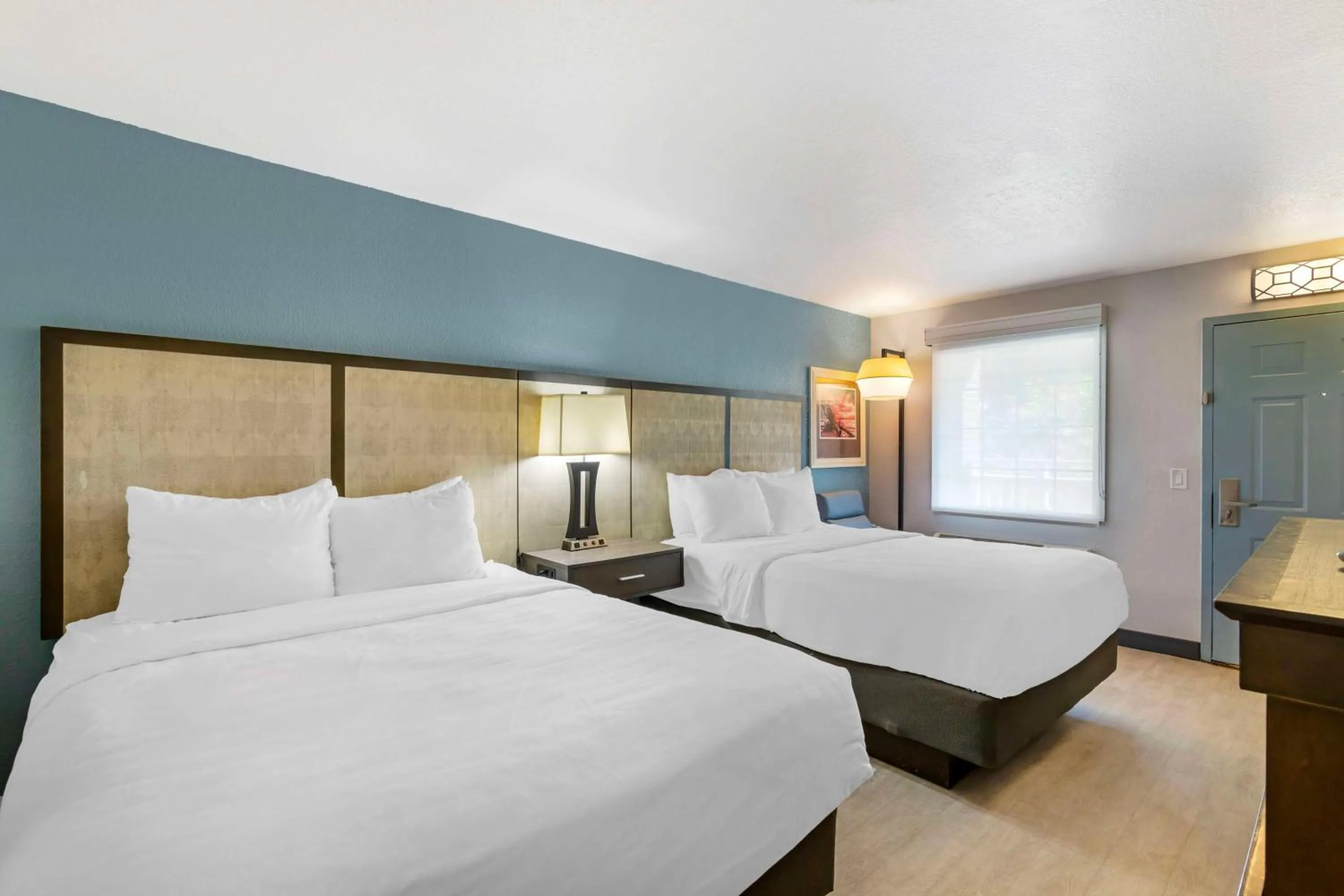 Bedroom, Bed in Best Western Plus St. Simons