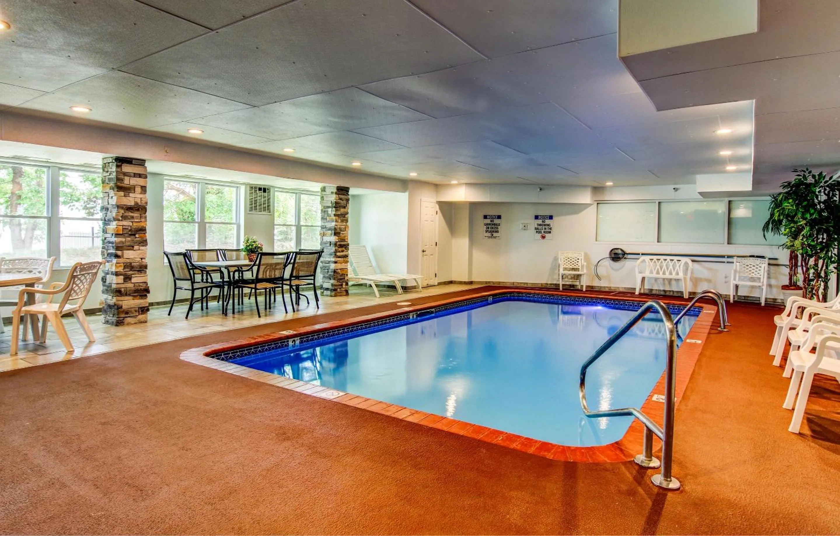 On site in Motel 6-Columbia, MO - East