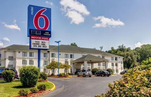 Motel 6-Columbia, MO - East
