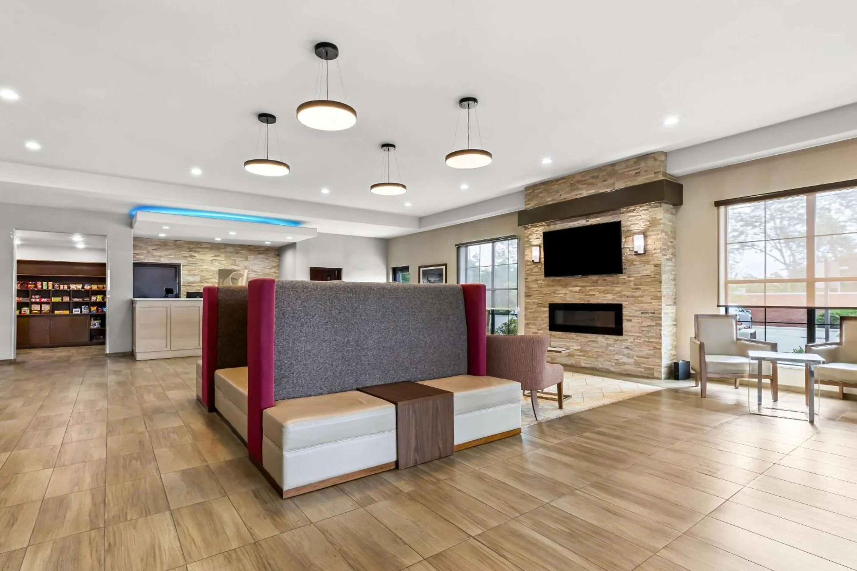 Lobby or reception in Comfort Suites Columbia I-65