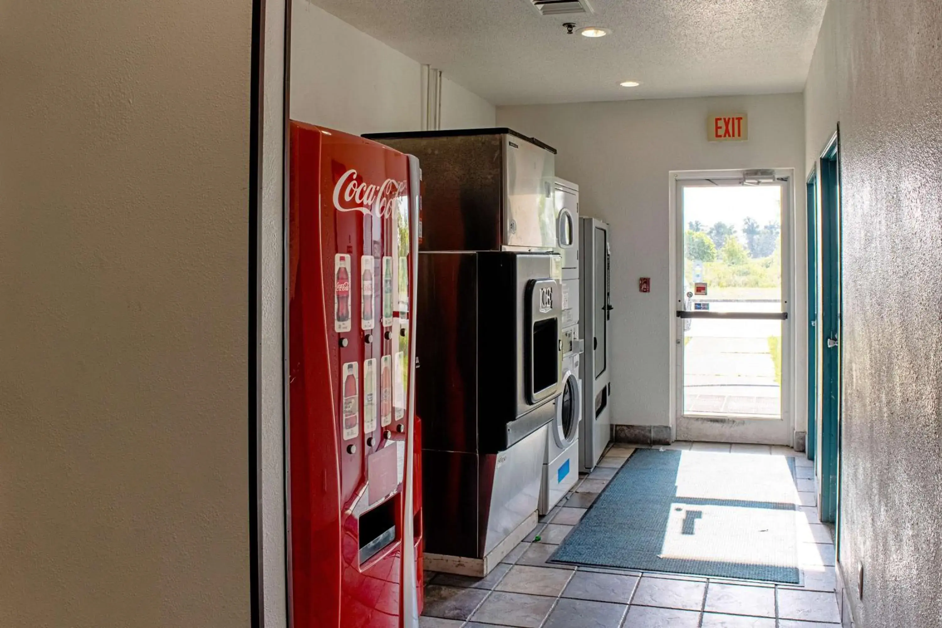 On site in Motel 6-Seymour, IN - North On site in Motel 6-Seymour, IN - North