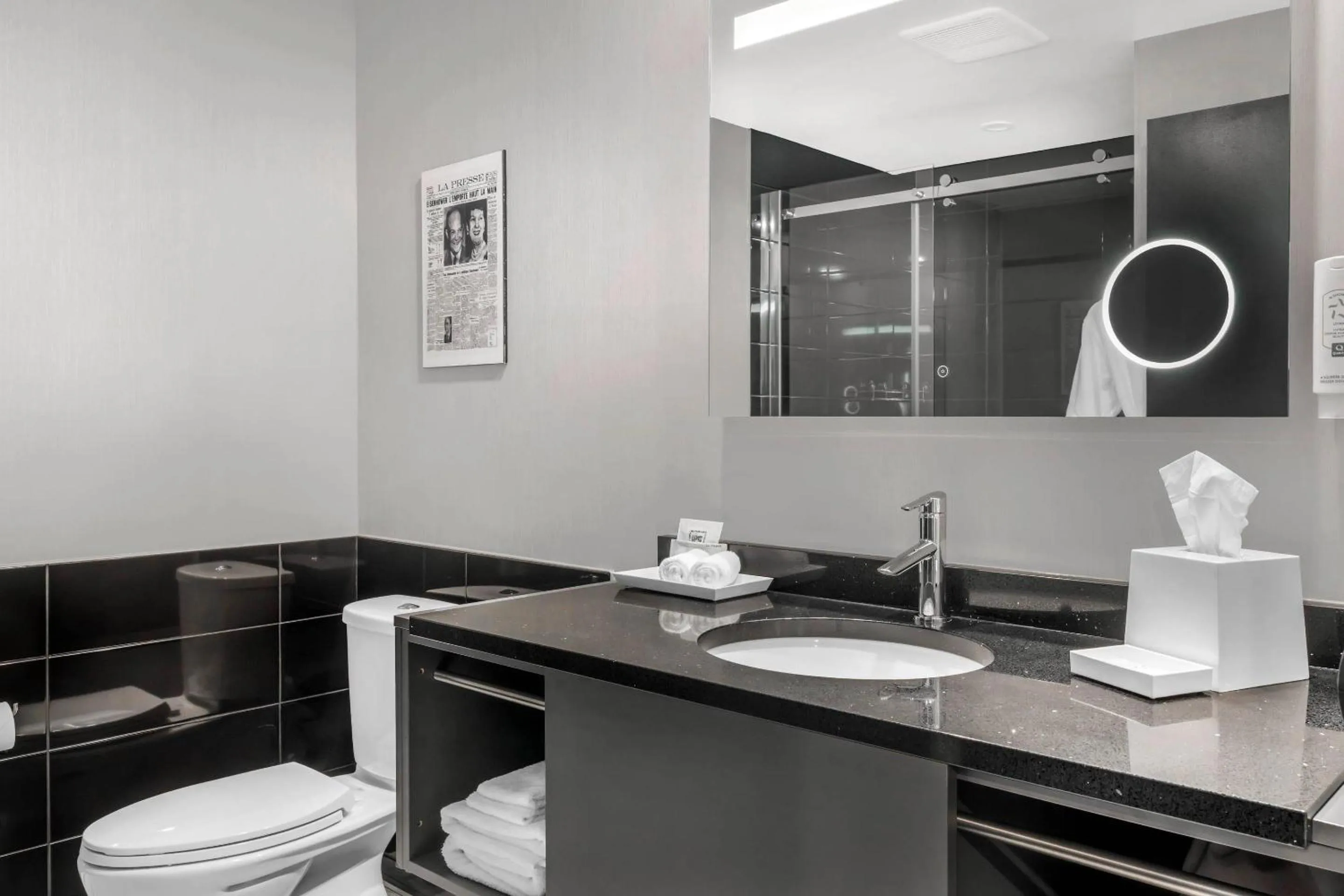 Bedroom in Quality Inn & Suites