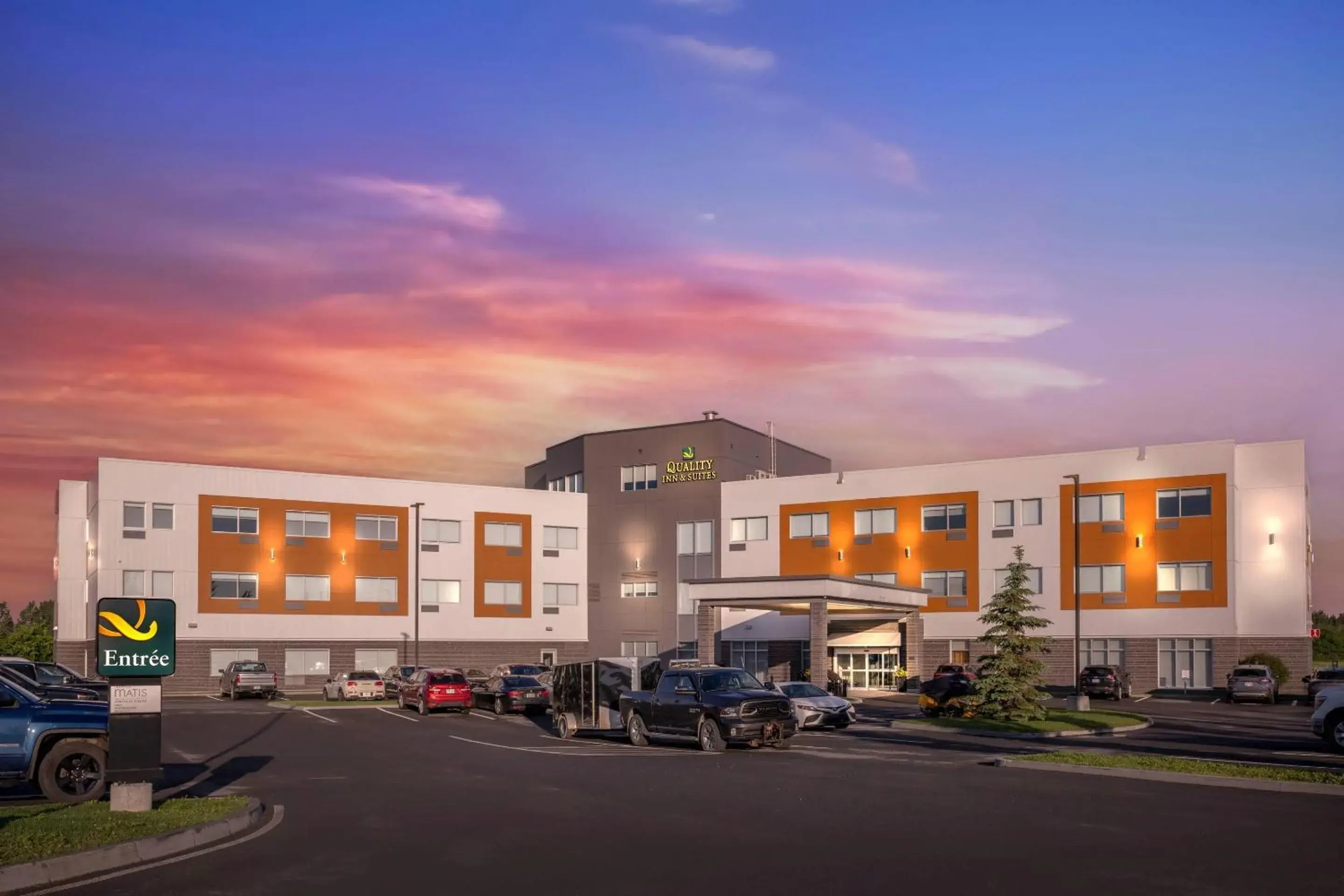 Quality Inn & Suites Quality Inn & Suites