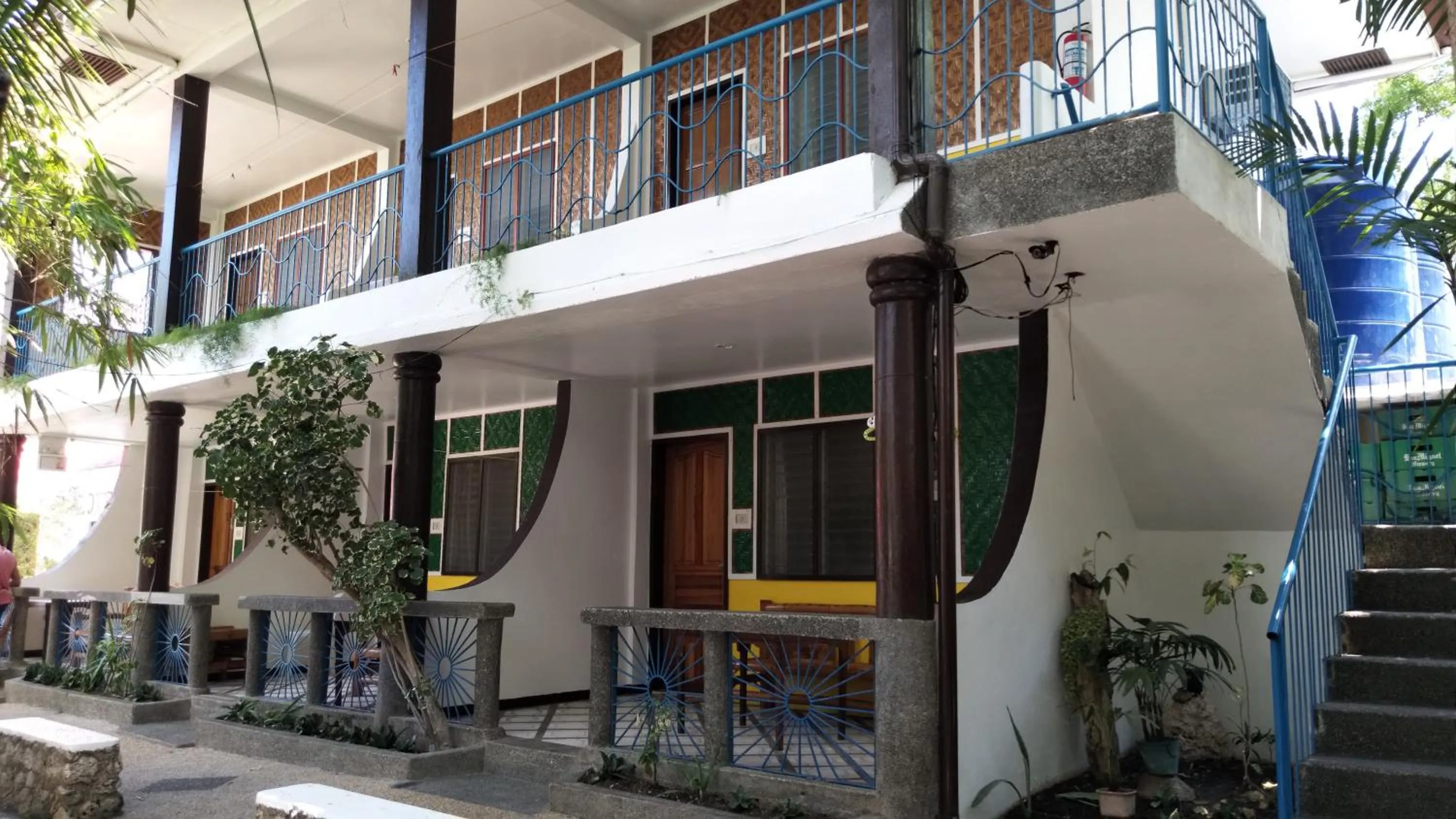 Love's Beach & Dive Resort