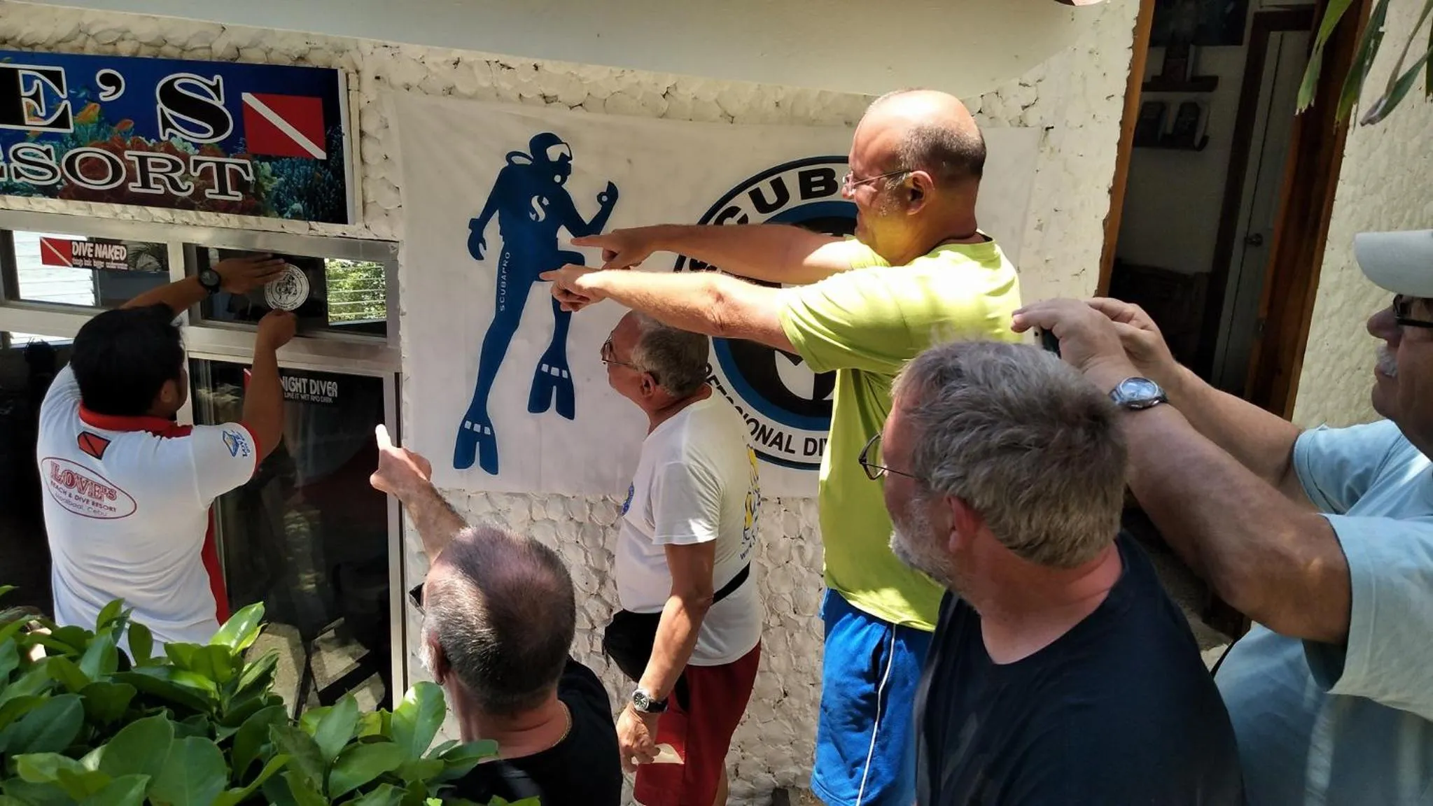 Love's Beach & Dive Resort