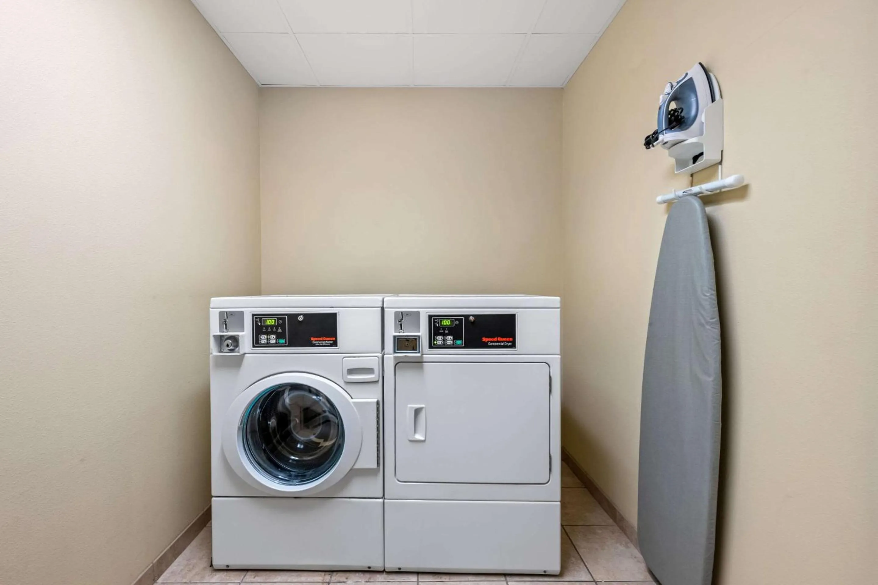 Other in Country Inn & Suites by Radisson, Red Wing, MN