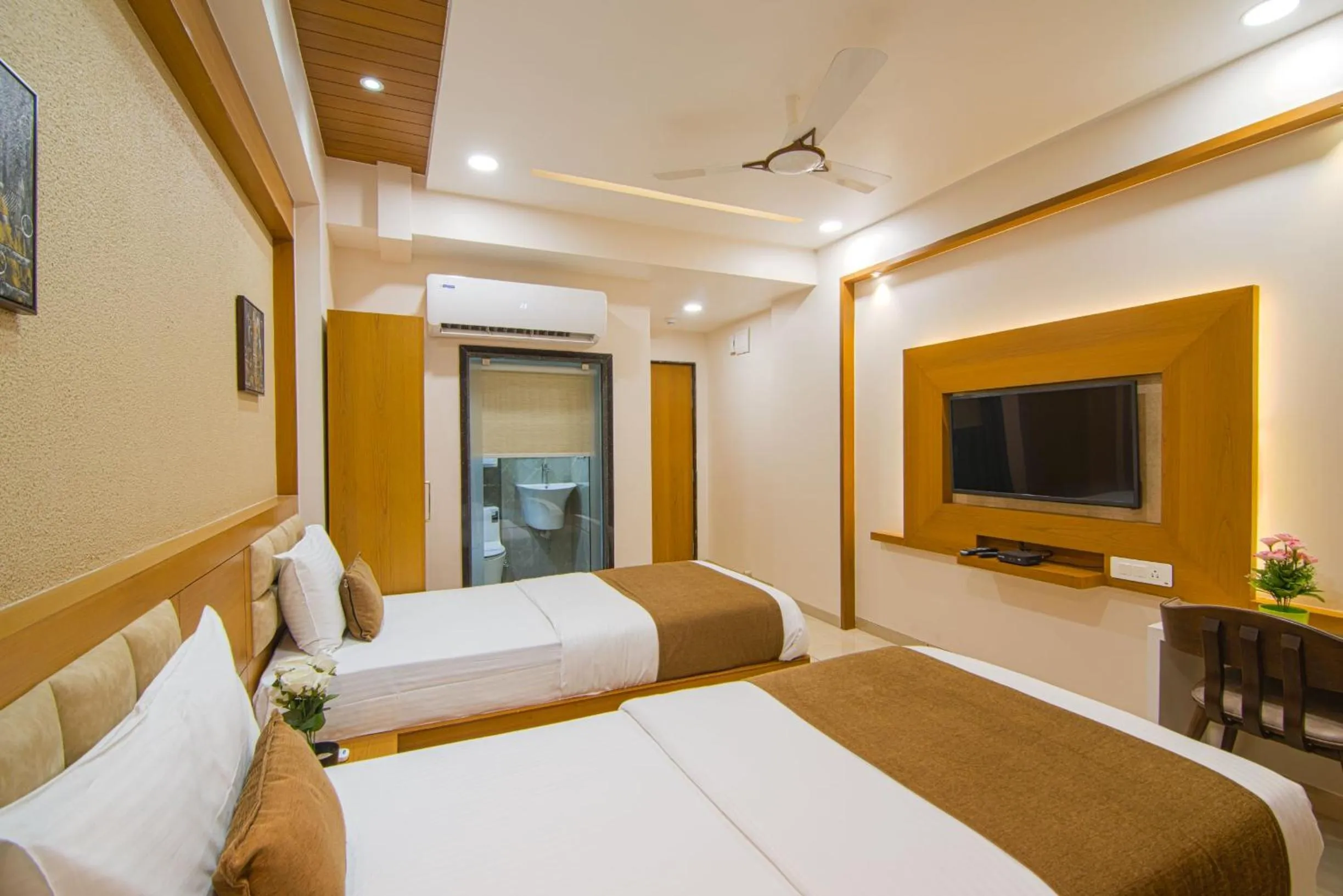 TV and multimedia in Hotel Sleep Inn