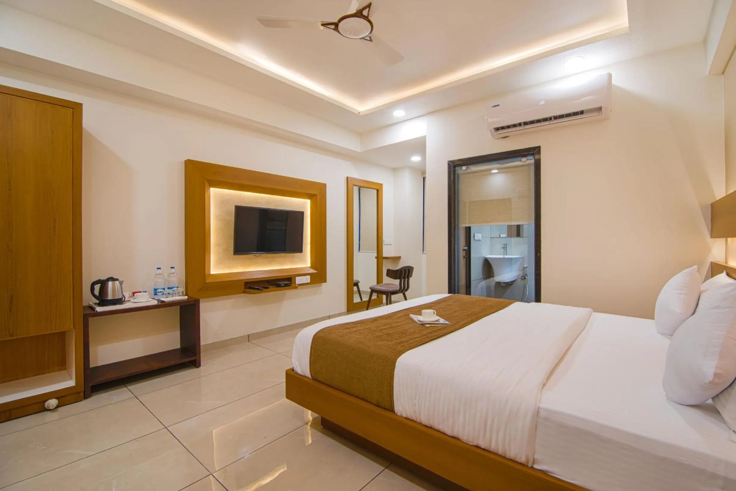 Photo of the whole room in Hotel Sleep Inn