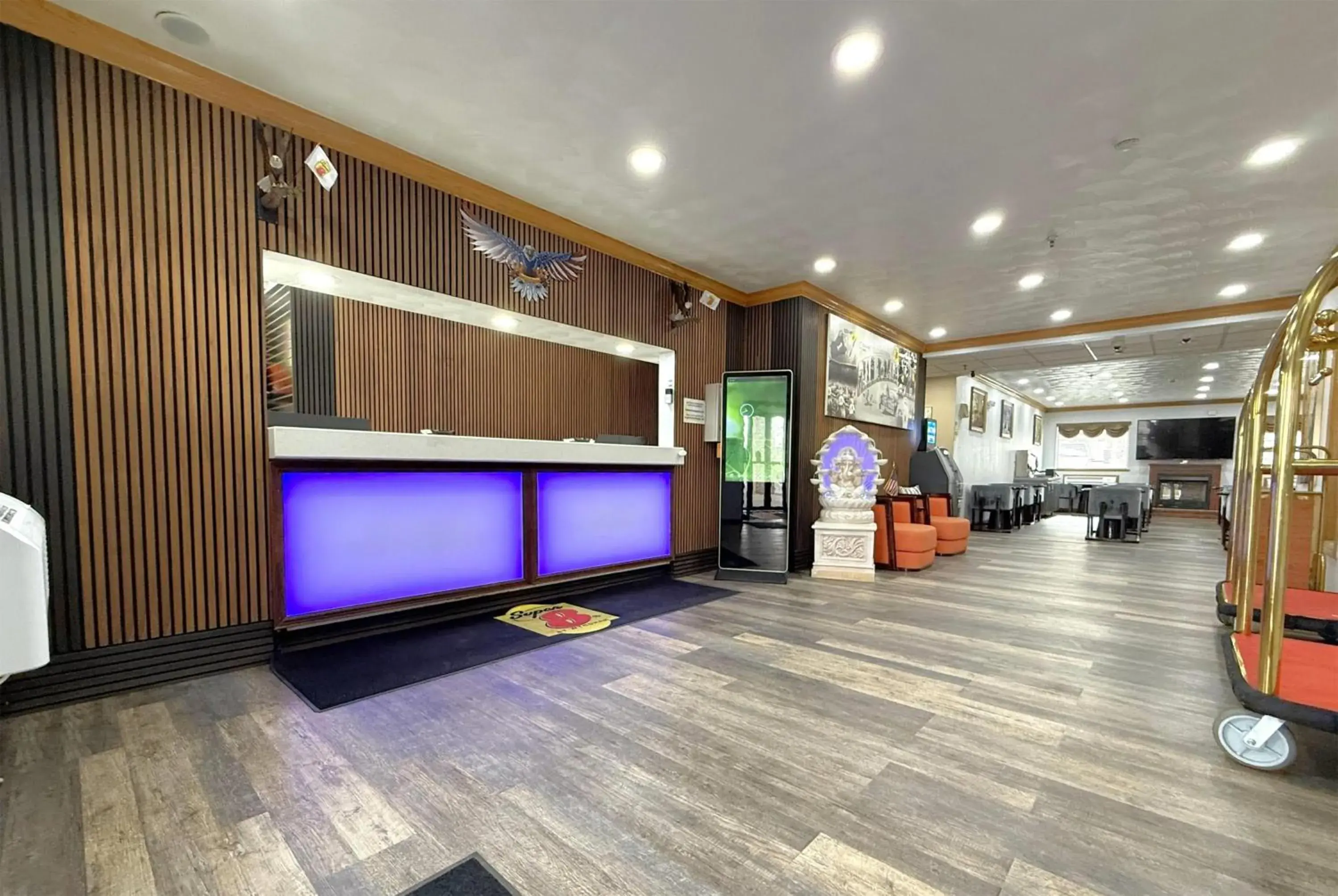 Lobby or reception in Super 8 by Wyndham Uniontown PA Lobby or reception in Super 8 by Wyndham Uniontown PA