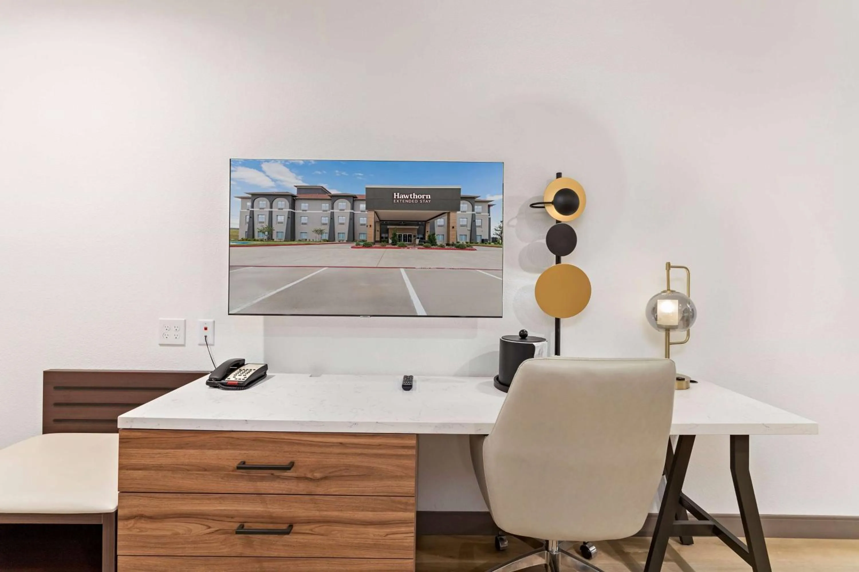 Photo of the whole room in Hawthorn Extended Stay by Wyndham Port Arthur