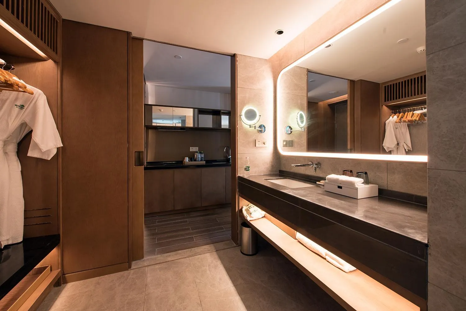 Toilet in Wingate by Wyndham Hainan Chengmai