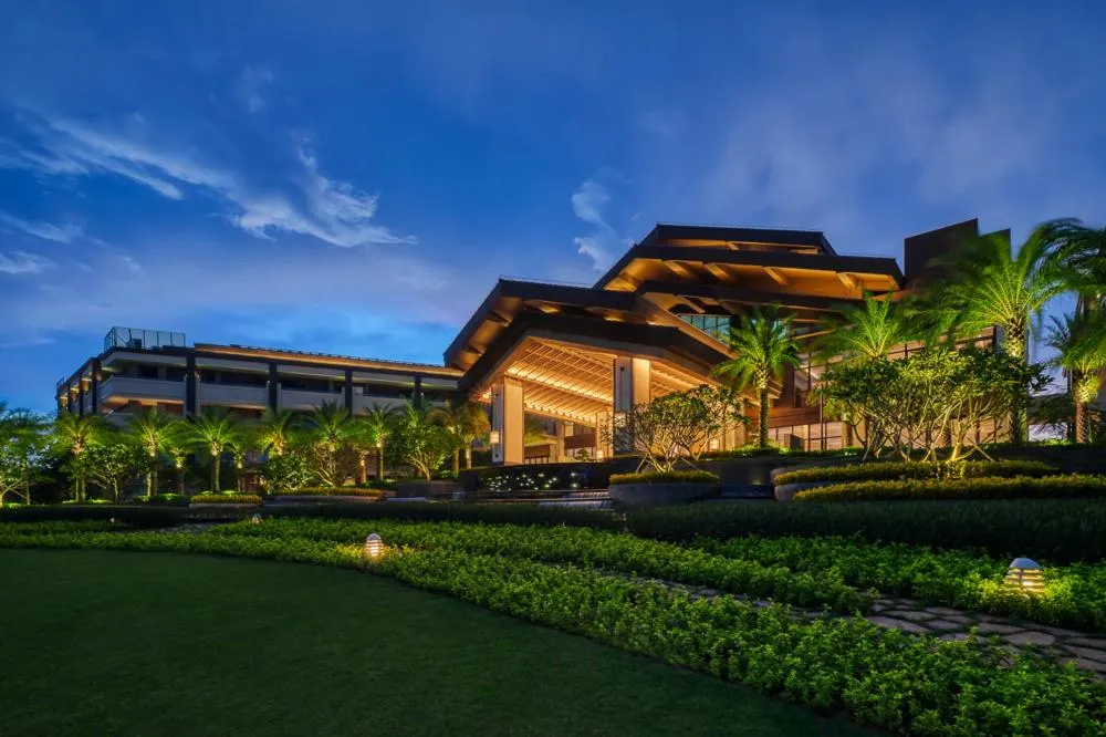 Property building in Wingate by Wyndham Hainan Chengmai