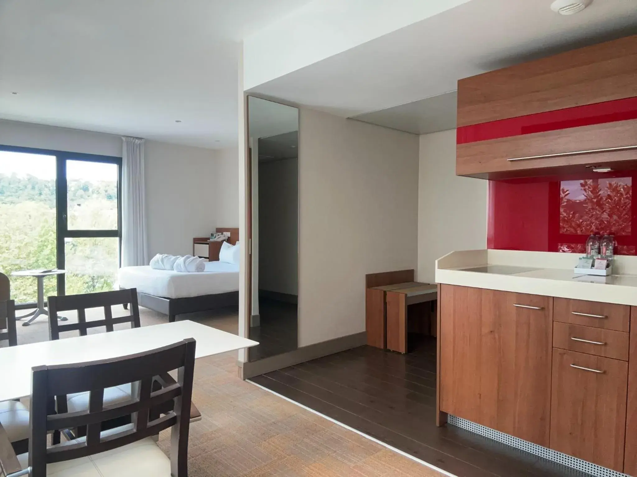 Room Studio - Spa and Pool Access Not Included in Hôtel Lyon Métropole & Spa Room Studio - Spa and Pool Access Not Included in Hôtel Lyon Métropole & Spa