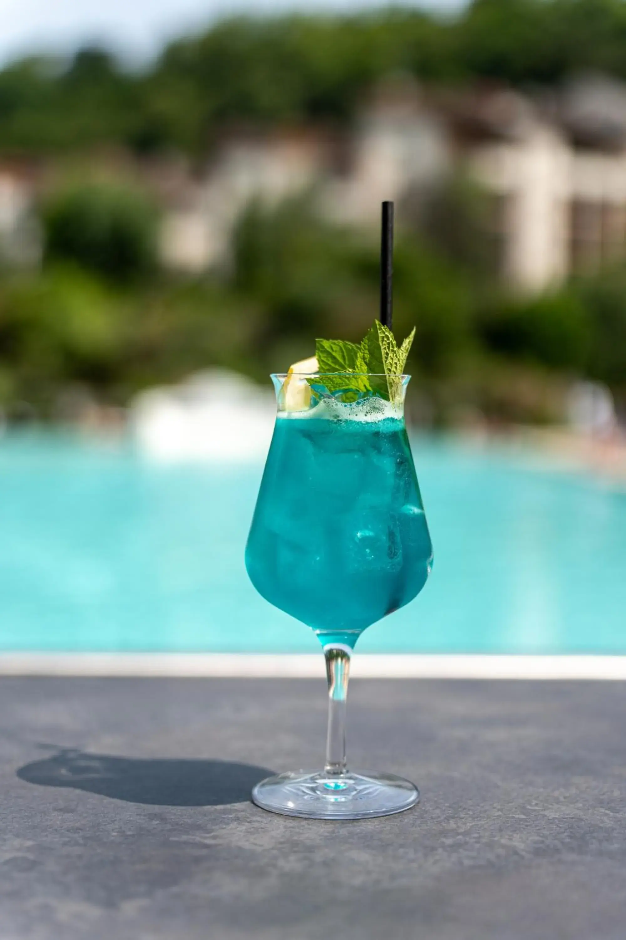 Lounge or bar in Hôtel Lyon Métropole & Spa Lounge or bar in Hôtel Lyon Métropole & Spa