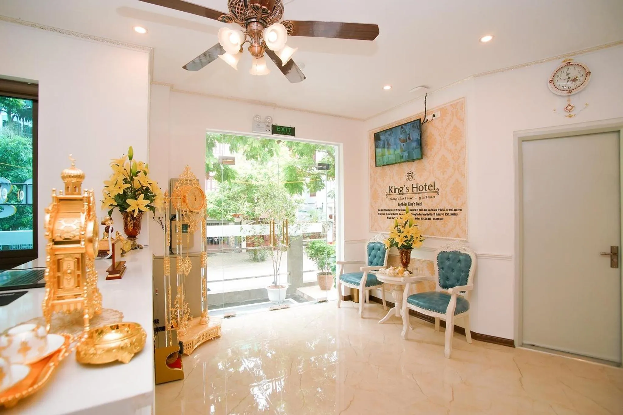 Lobby or reception in King's Hotel Yên Hòa