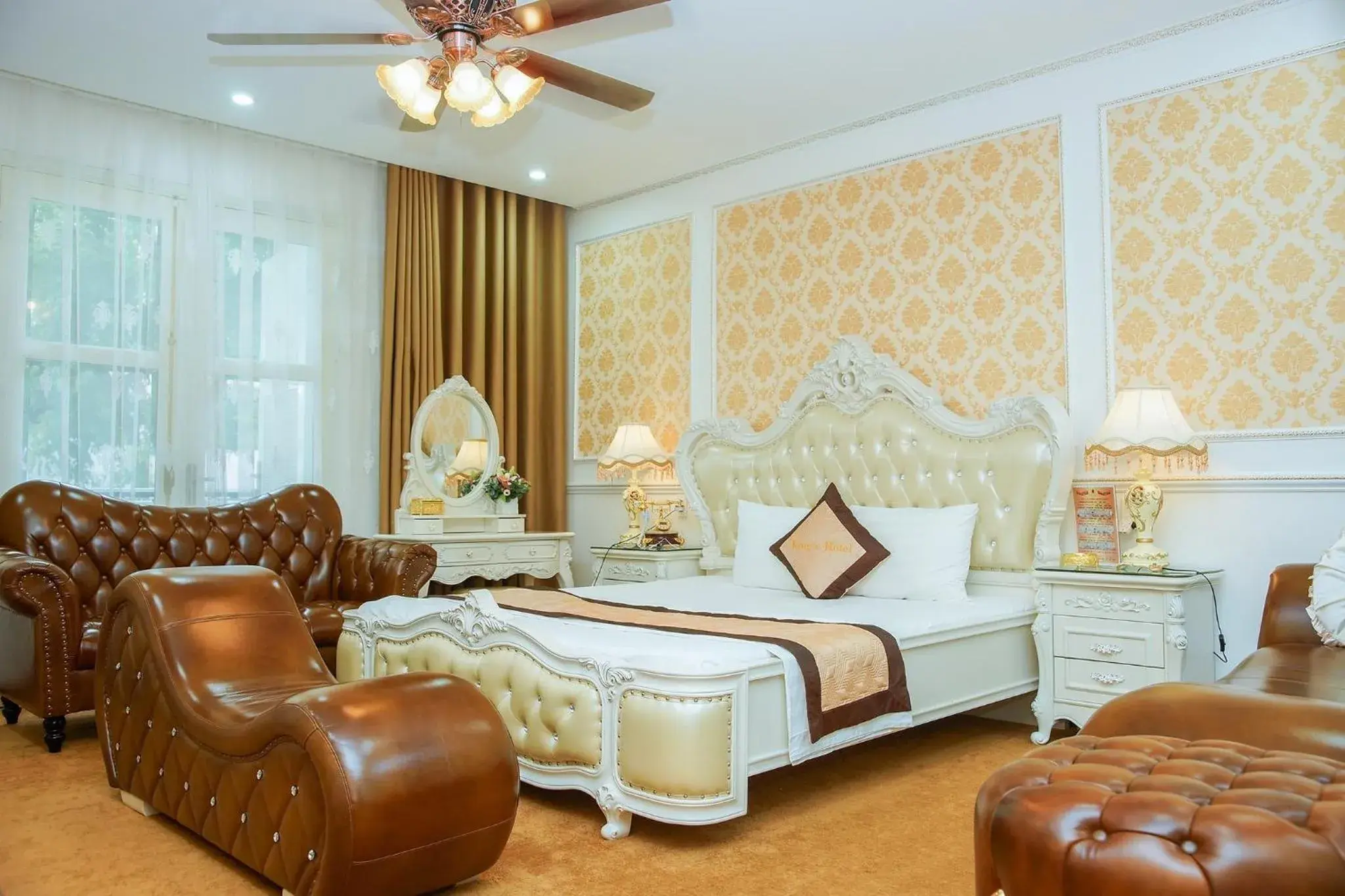 Bed in King's Hotel Yên Hòa Bed in King's Hotel Yên Hòa