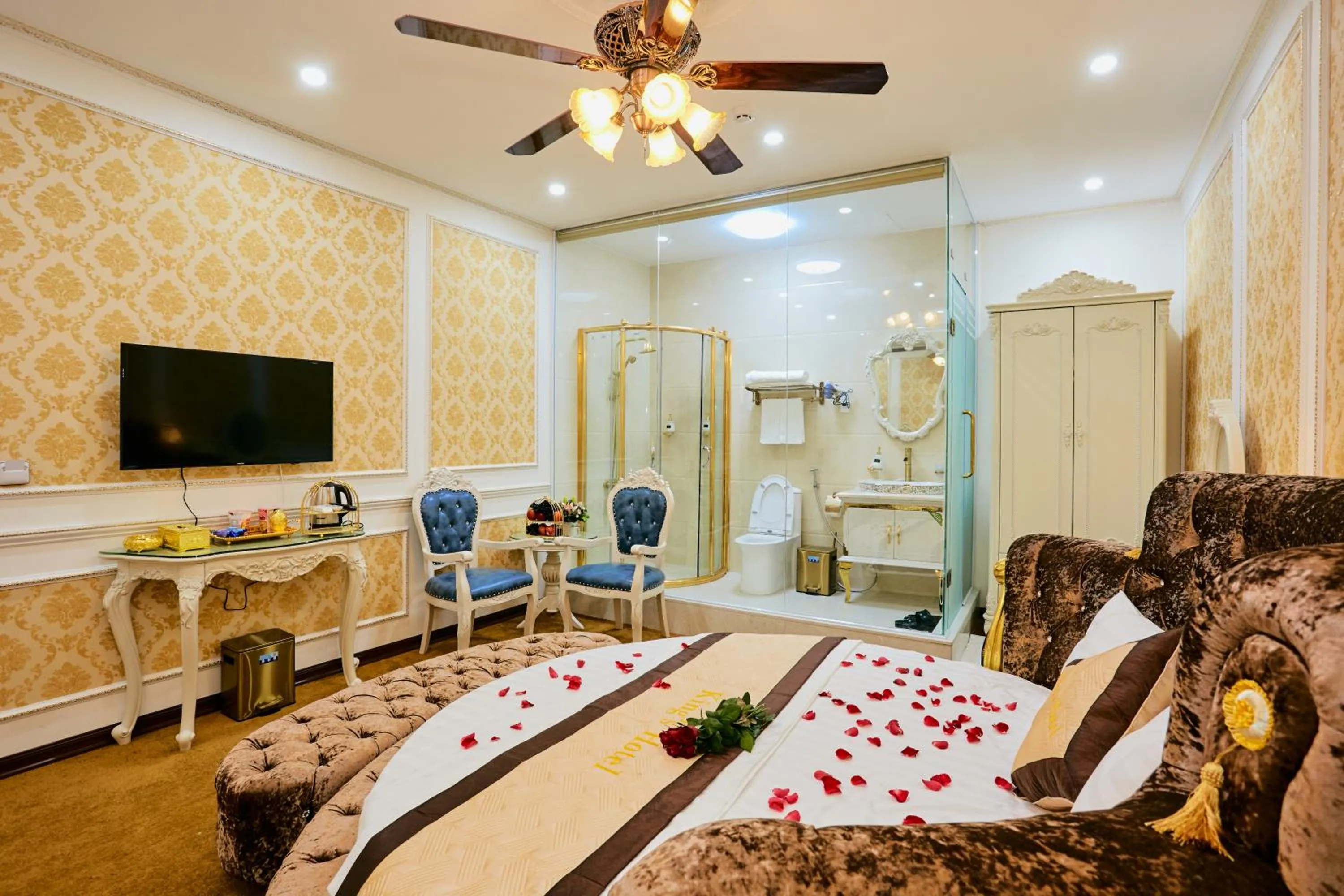 King's Hotel Yên Hòa