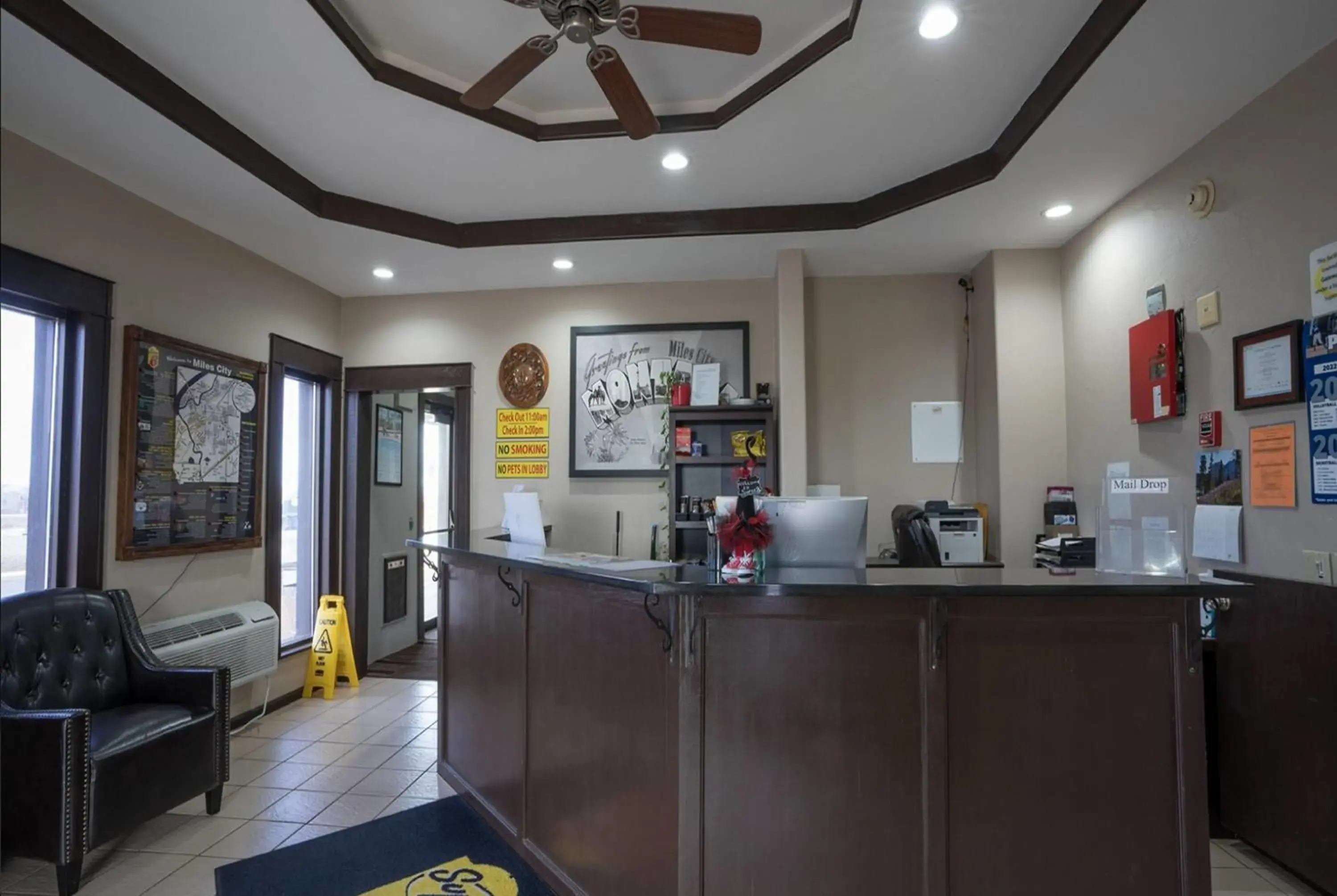 Lobby or reception in Super 8 by Wyndham Miles City Lobby or reception in Super 8 by Wyndham Miles City