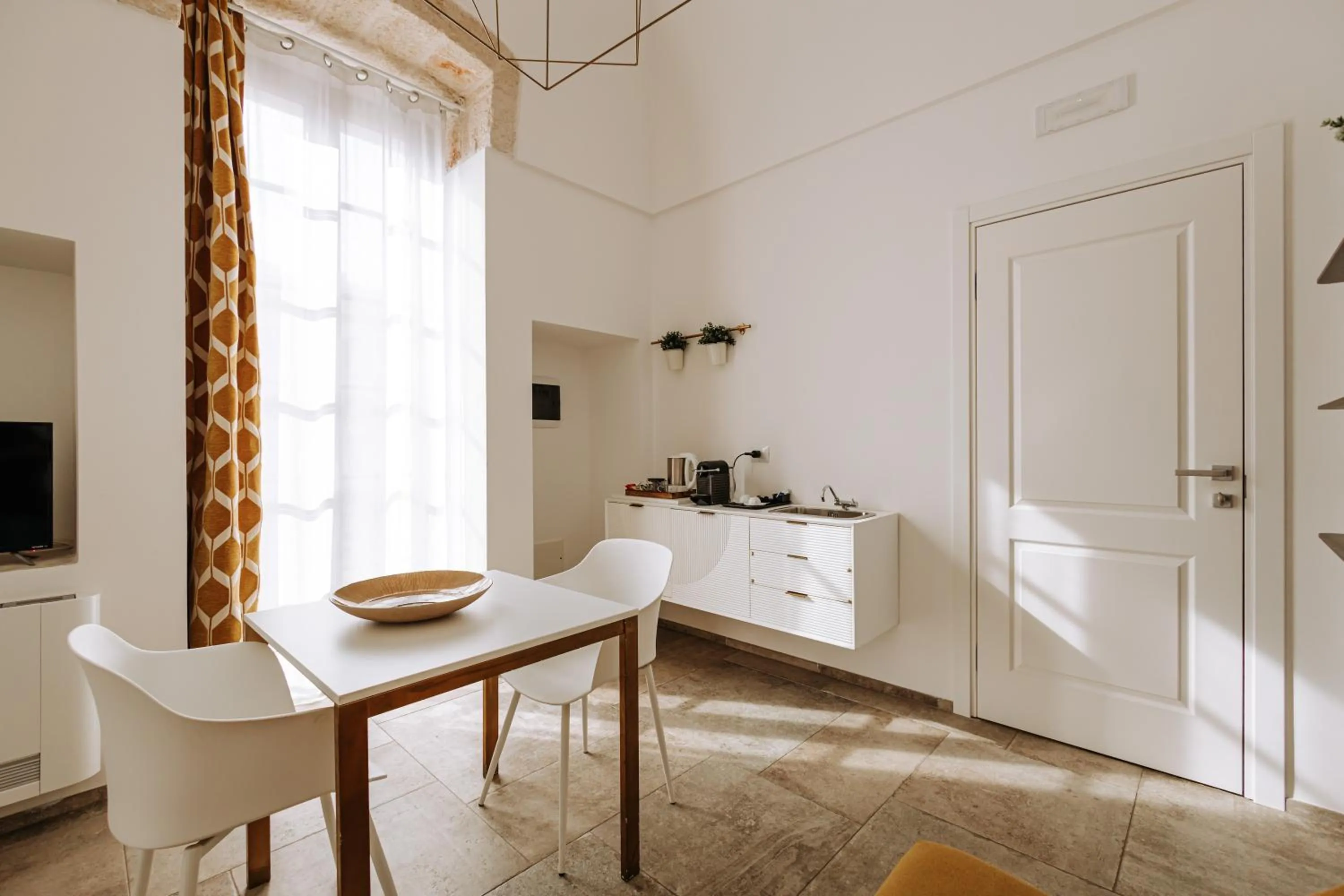 Suite1212 - Pirrelli