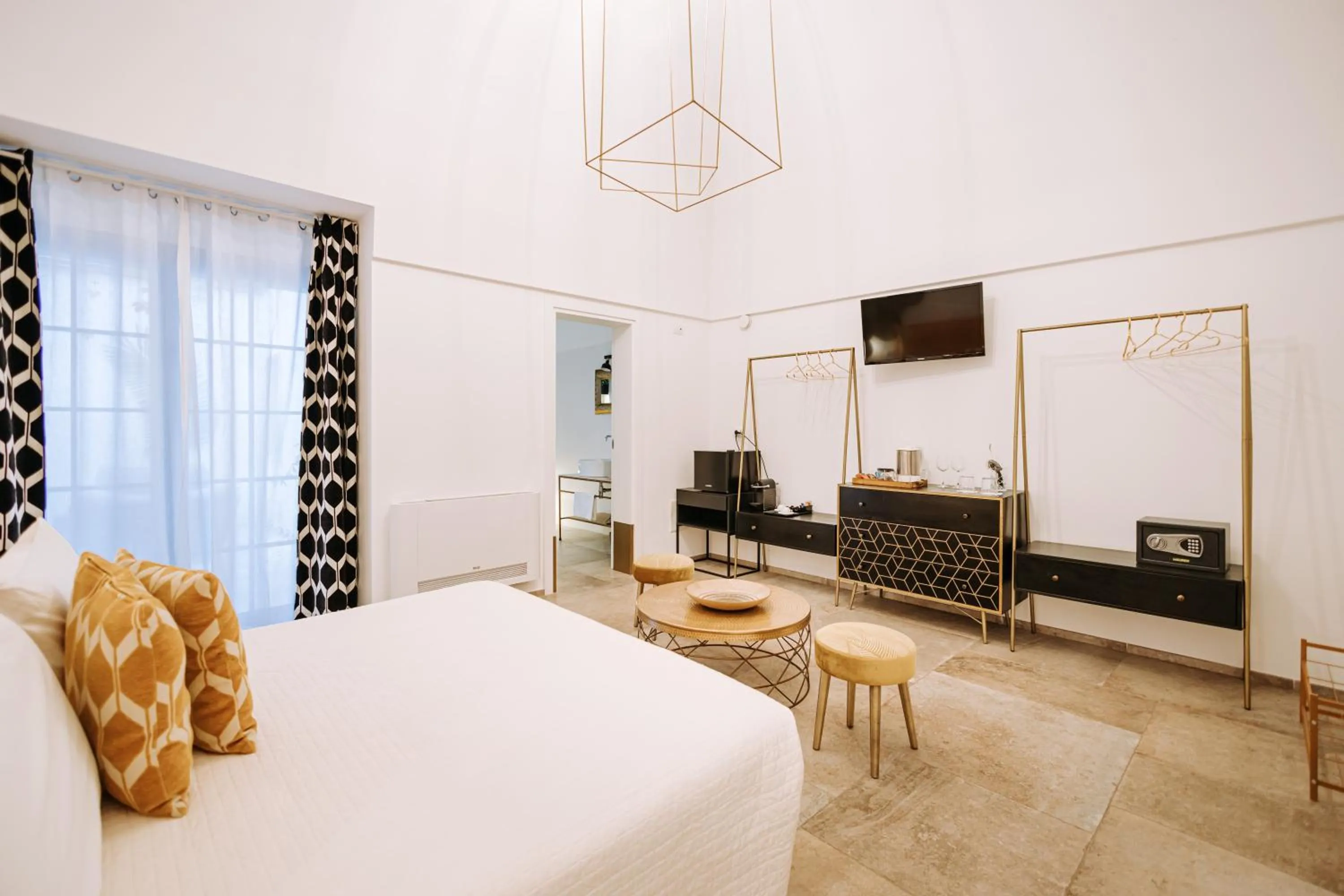 Bed in Suite1212 - Pirrelli