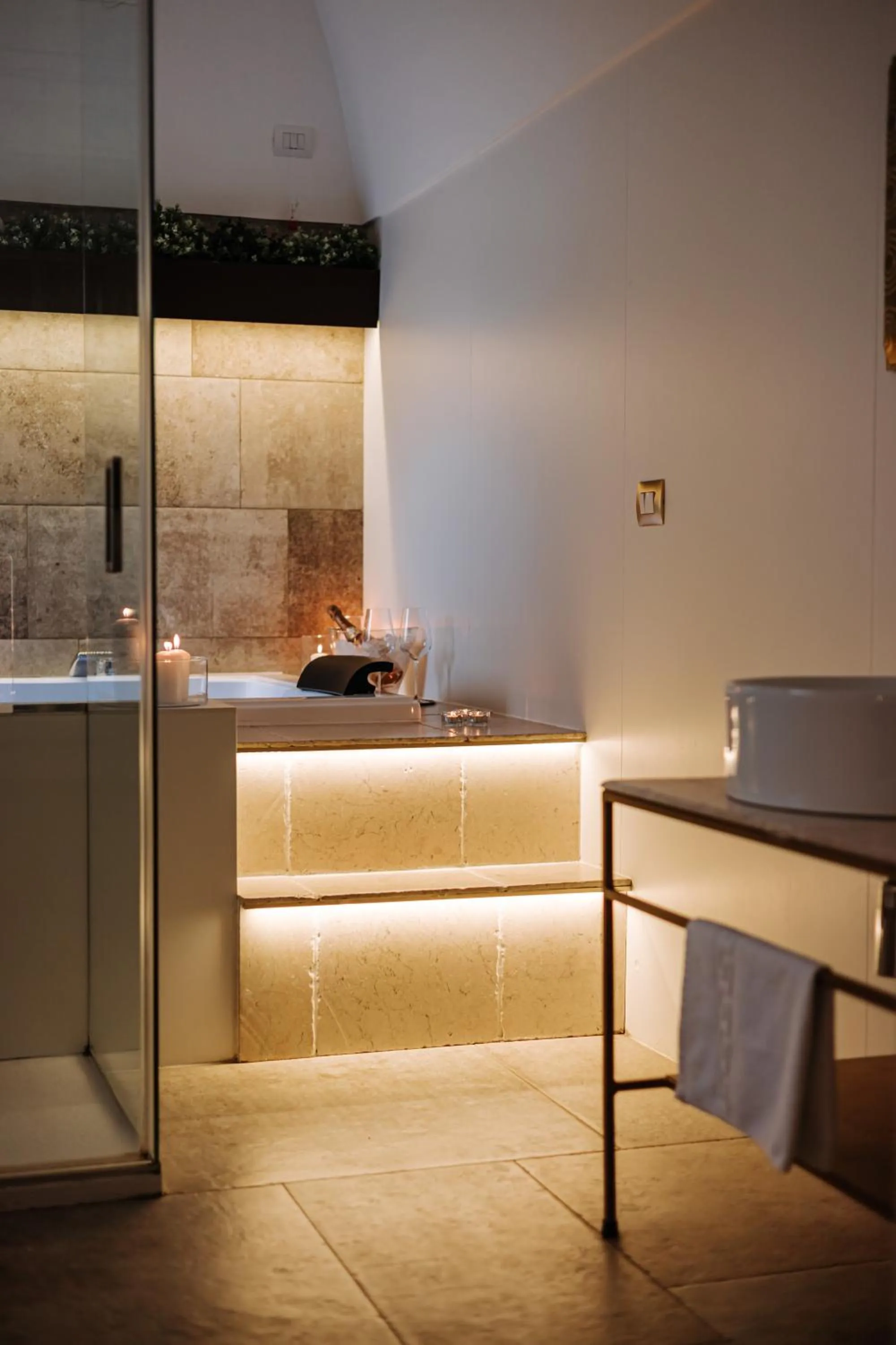 Suite1212 - Pirrelli