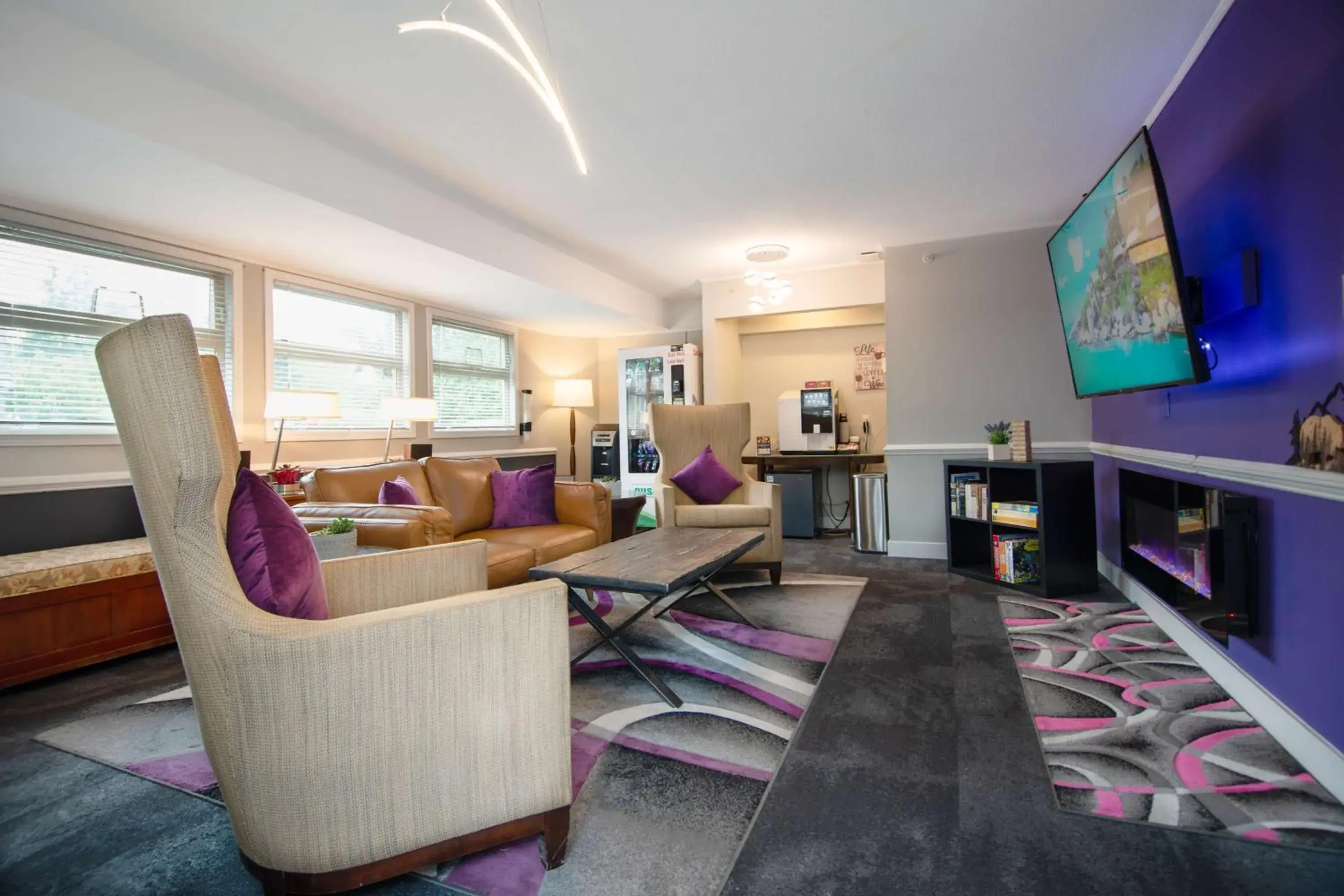 Lounge or bar in Coast Parksville Hotel Lounge or bar in Coast Parksville Hotel