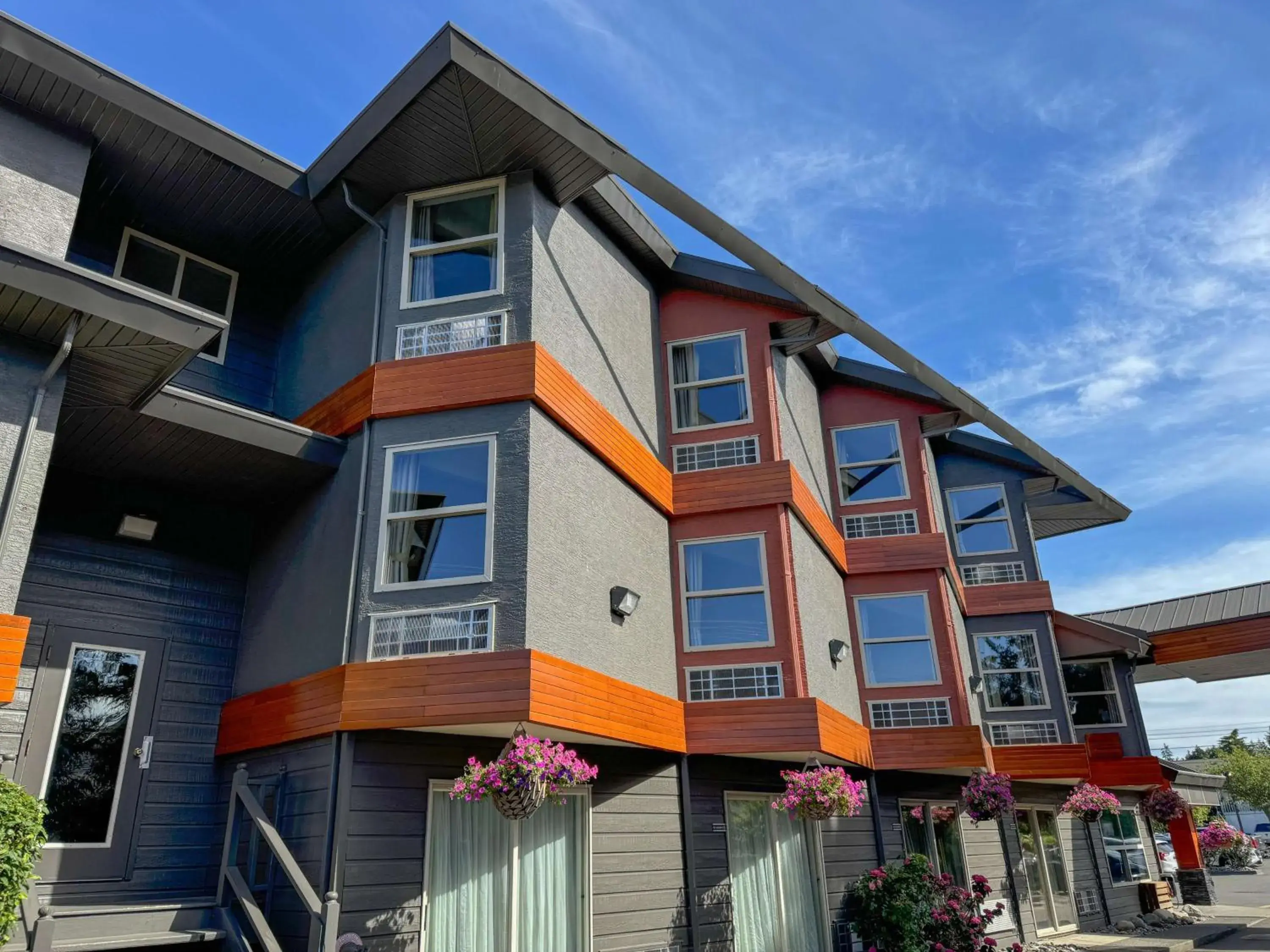 Property building in Coast Parksville Hotel Property building in Coast Parksville Hotel