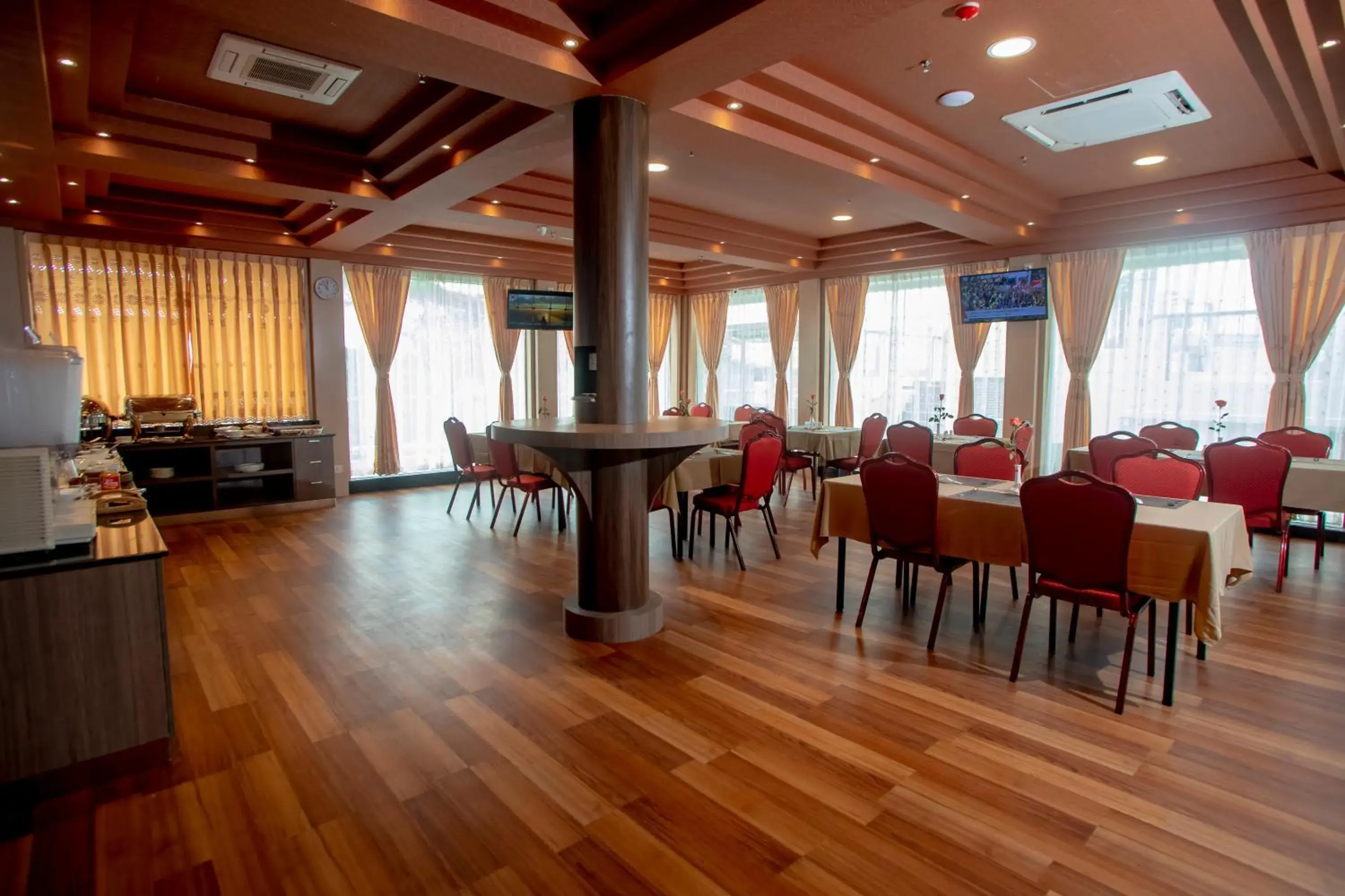 Restaurant/places to eat in Prestige Residences at Golden Valley by Grand United Hospitality Restaurant/places to eat in Prestige Residences at Golden Valley by Grand United Hospitality