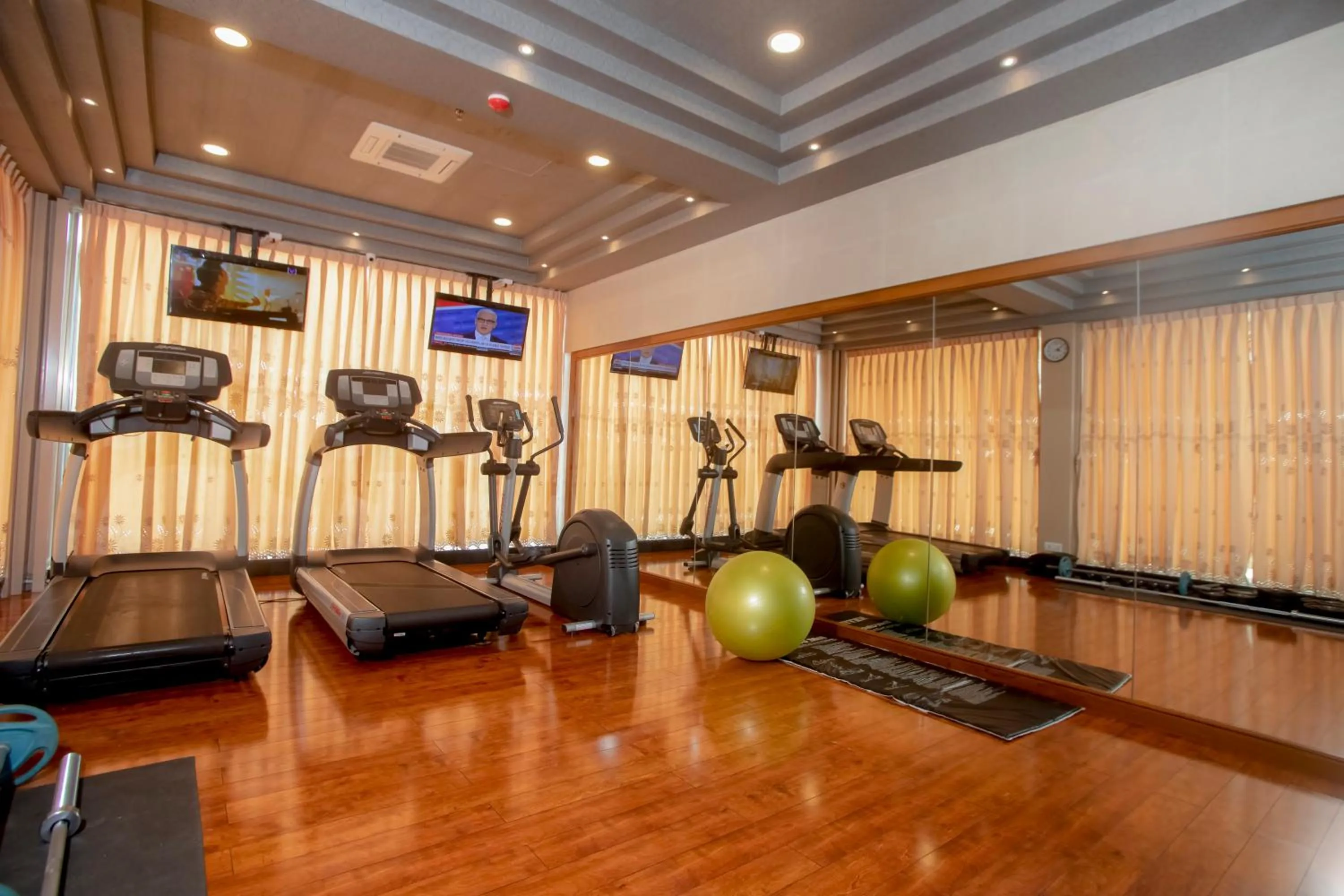 Fitness centre/facilities in Prestige Residences at Golden Valley by Grand United Hospitality