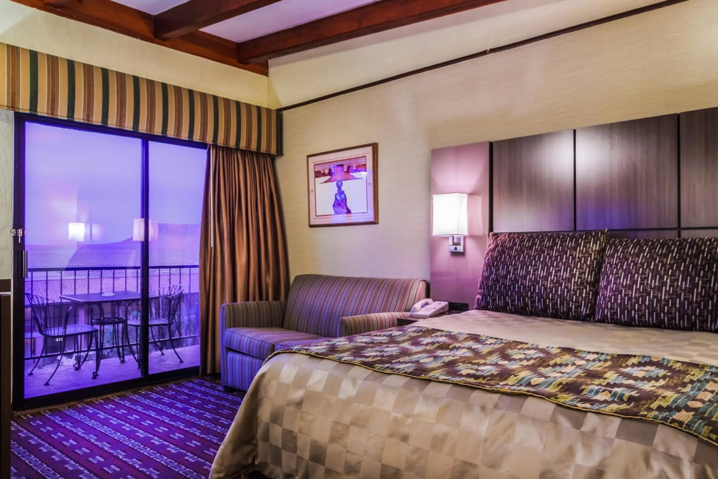 Autumn, Bed in Goulding's Lodge