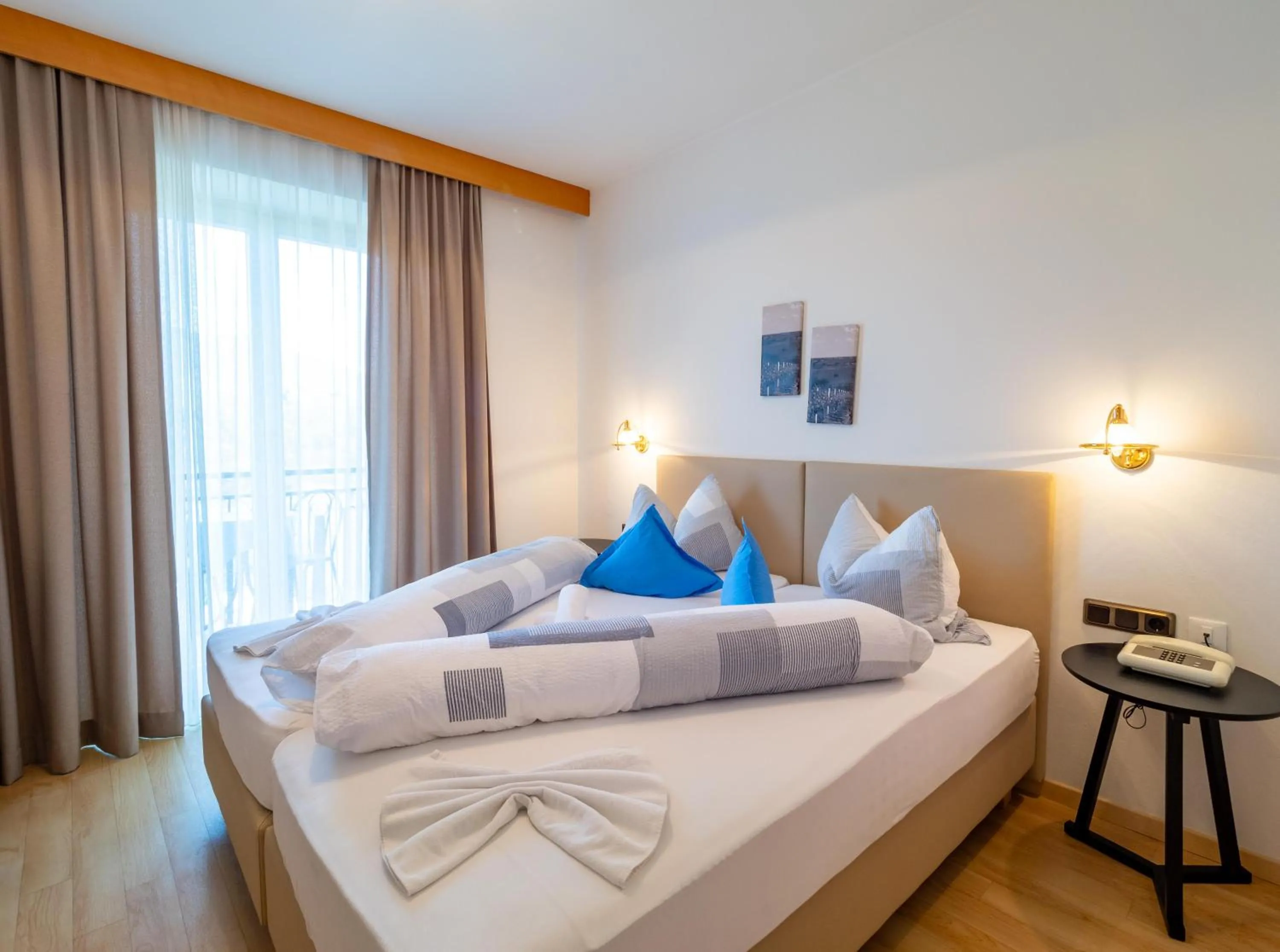 Bed in Hotel Weinberg