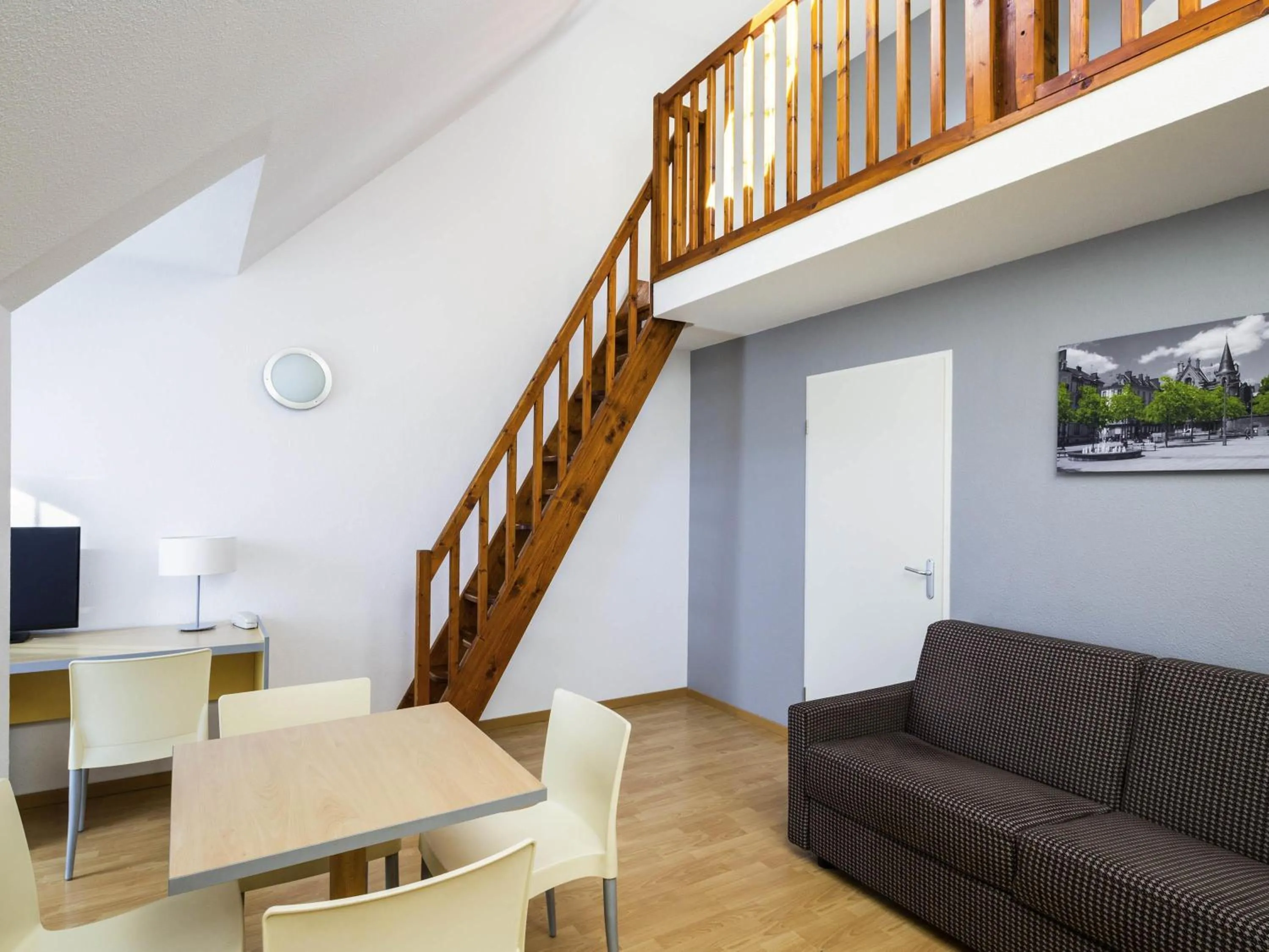 Bedroom in Aparthotel Adagio Access Rennes Centre