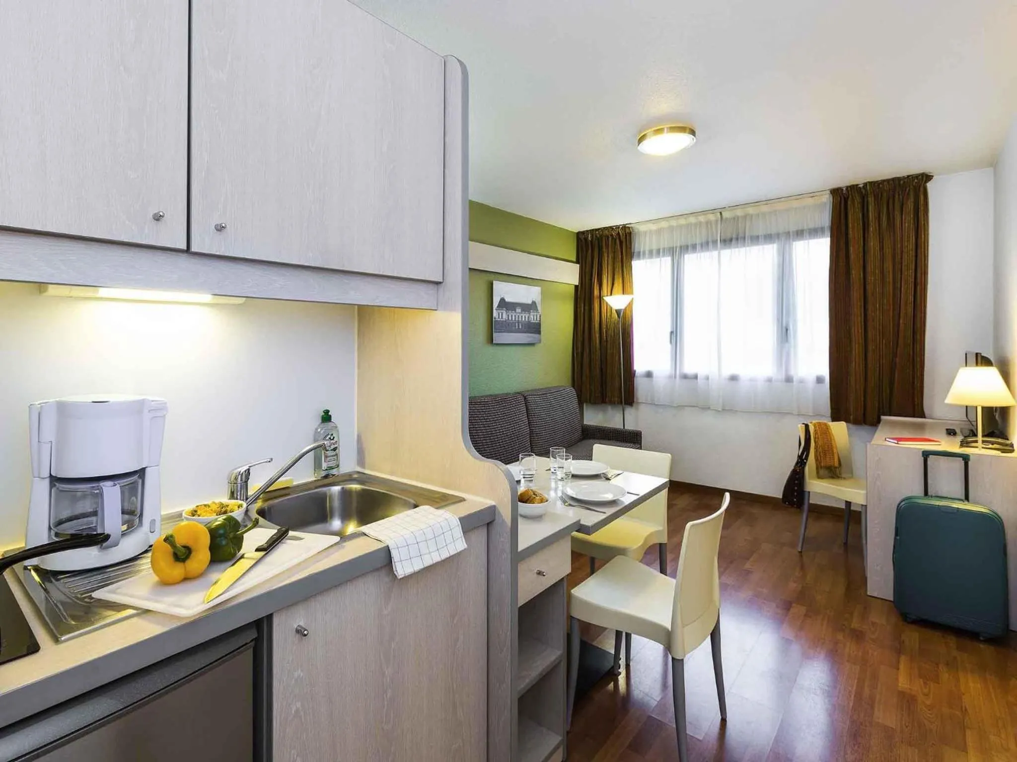 Bedroom in Aparthotel Adagio Access Rennes Centre