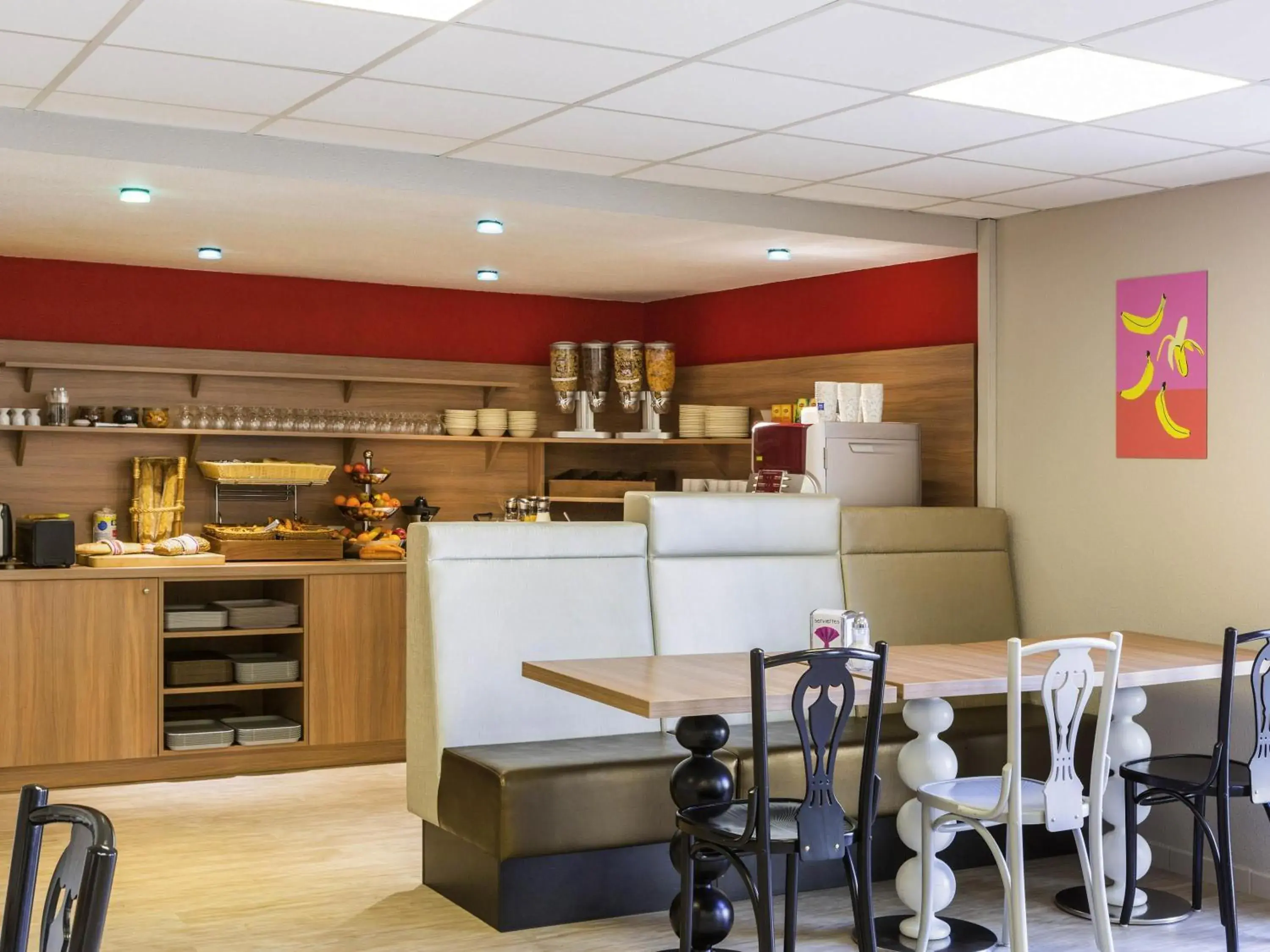 Property building in Aparthotel Adagio Access Rennes Centre Property building in Aparthotel Adagio Access Rennes Centre