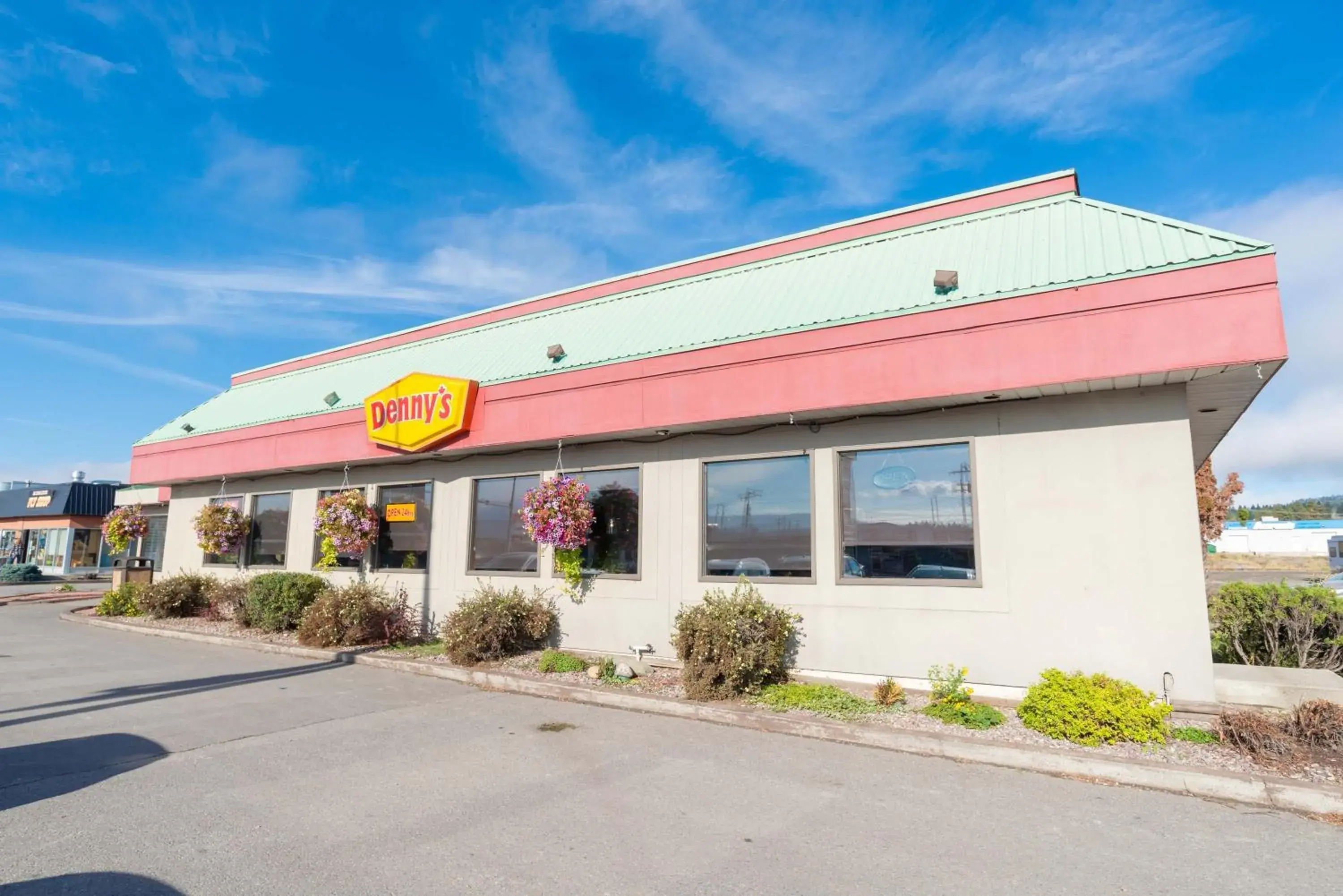 Property building in Sandman Hotel Cranbrook Property building in Sandman Hotel Cranbrook