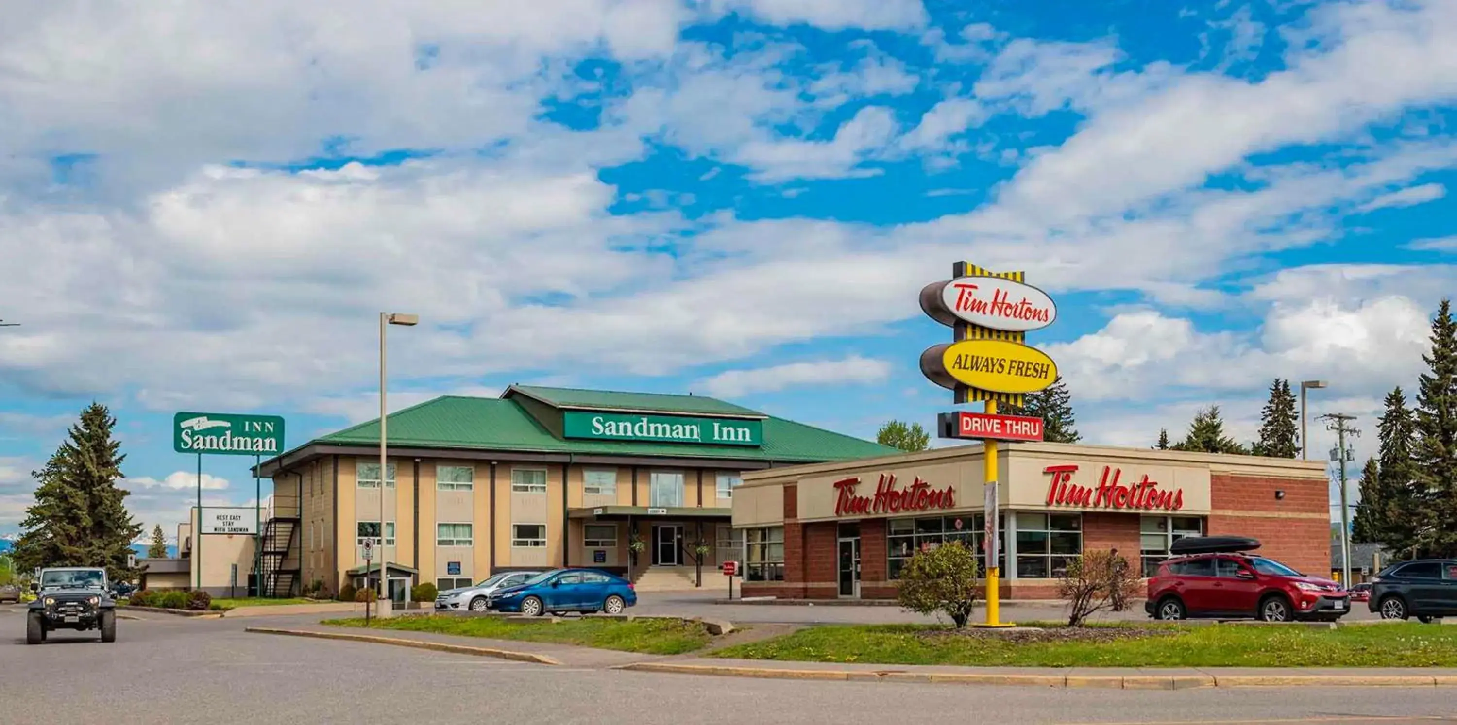 Property building in Sandman Inn Smithers Property building in Sandman Inn Smithers