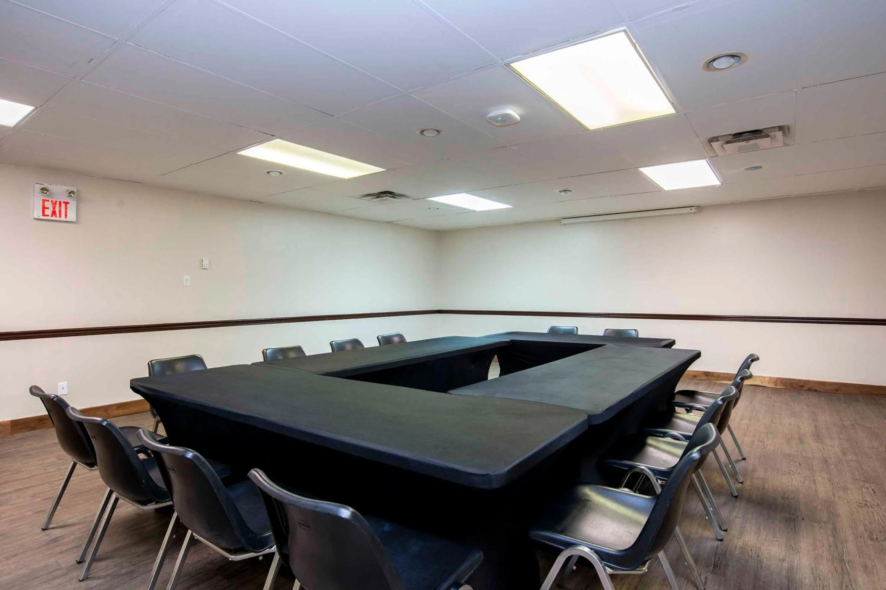 Meeting/conference room in Sandman Hotel Terrace