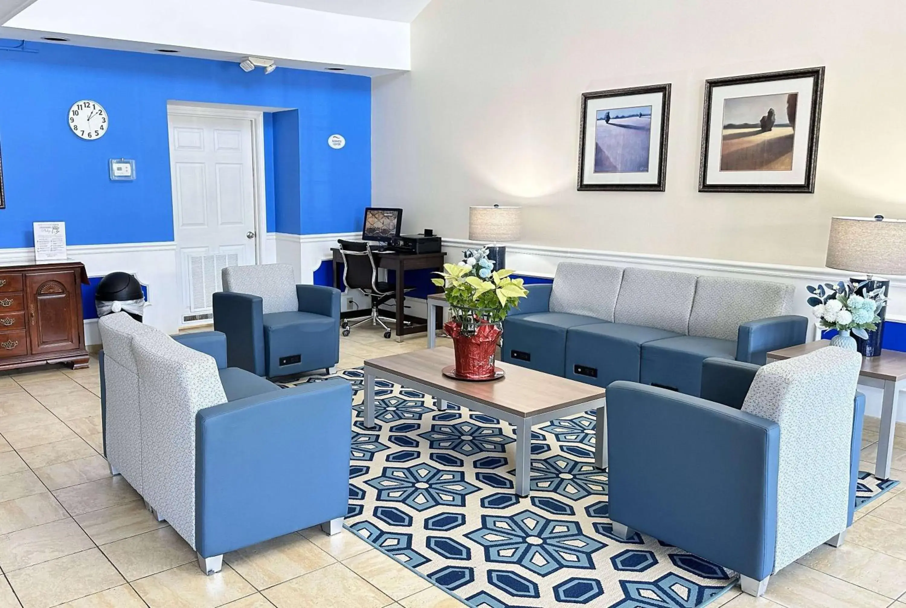 Lobby or reception in Baymont by Wyndham Greenwood Lobby or reception in Baymont by Wyndham Greenwood