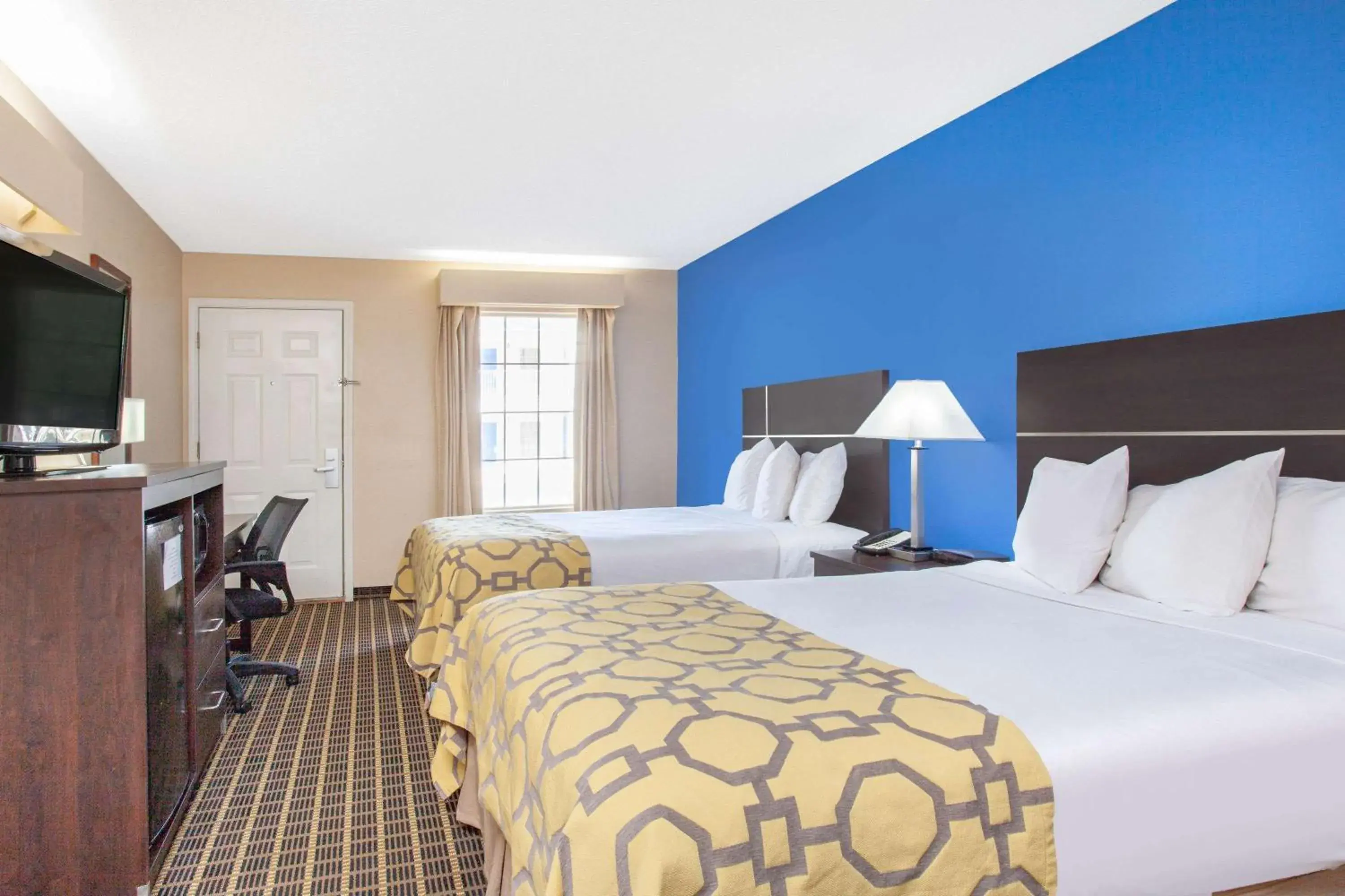 Photo of the whole room, Bed in Baymont by Wyndham Greenwood Photo of the whole room, Bed in Baymont by Wyndham Greenwood