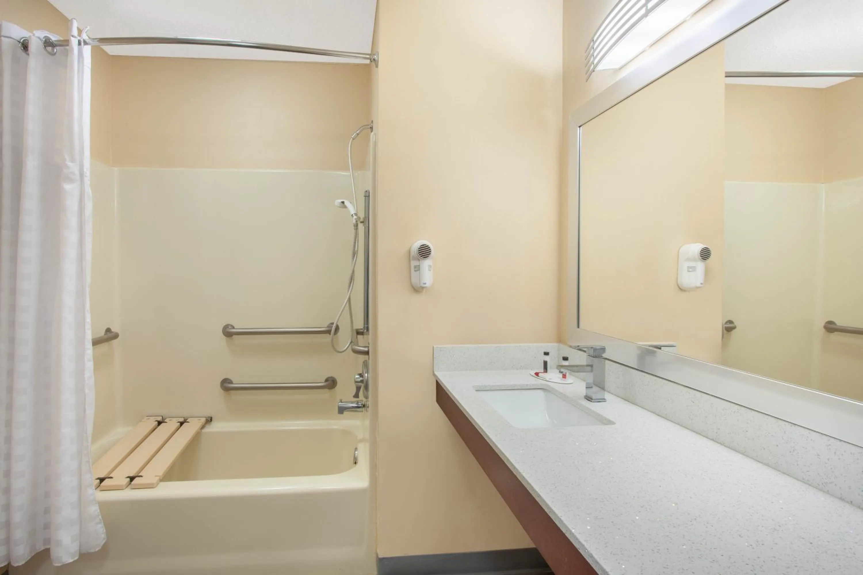 Bedroom in Baymont by Wyndham Greenwood