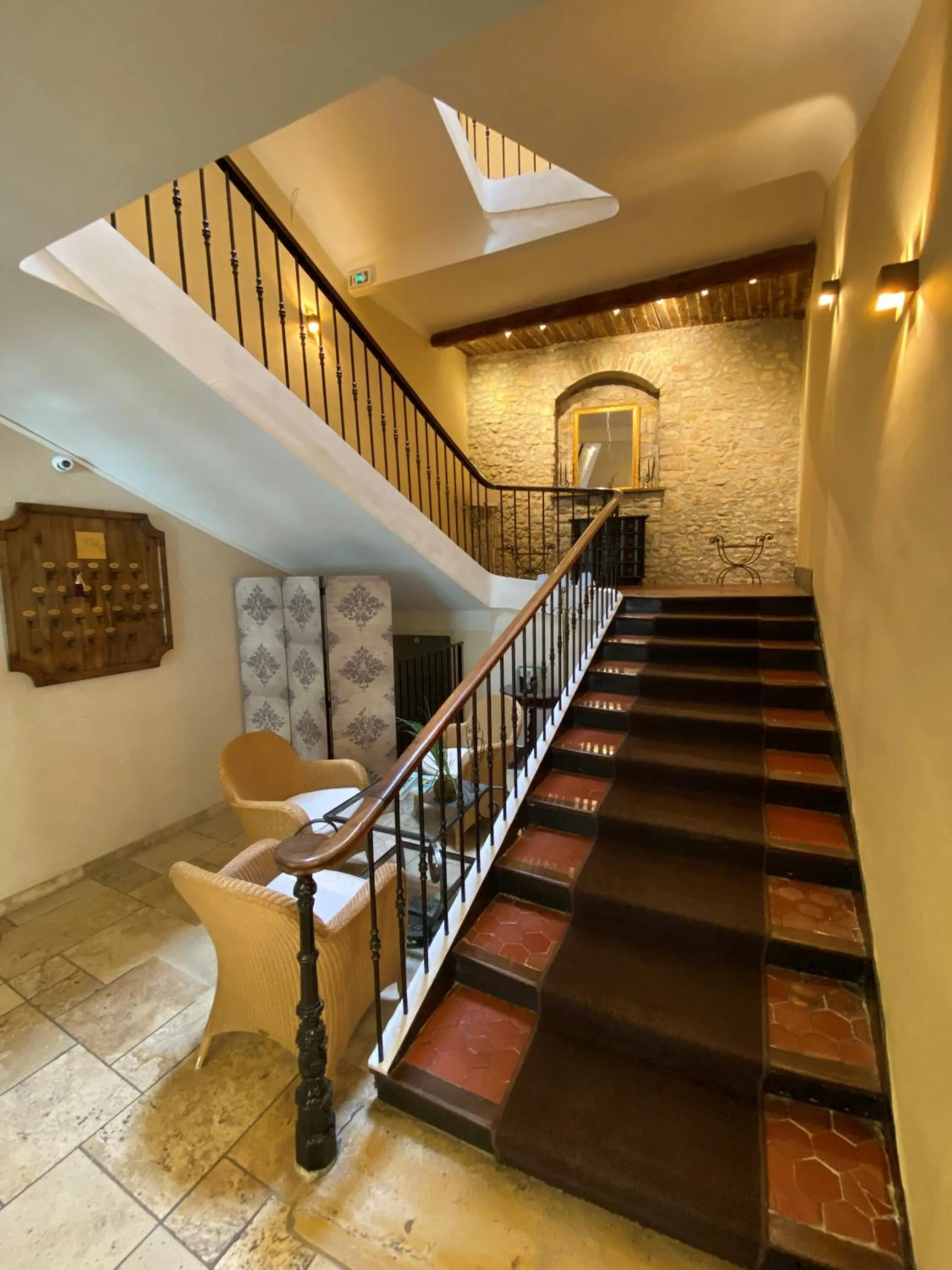 Logis Hôtel la Vallée de l'Arc