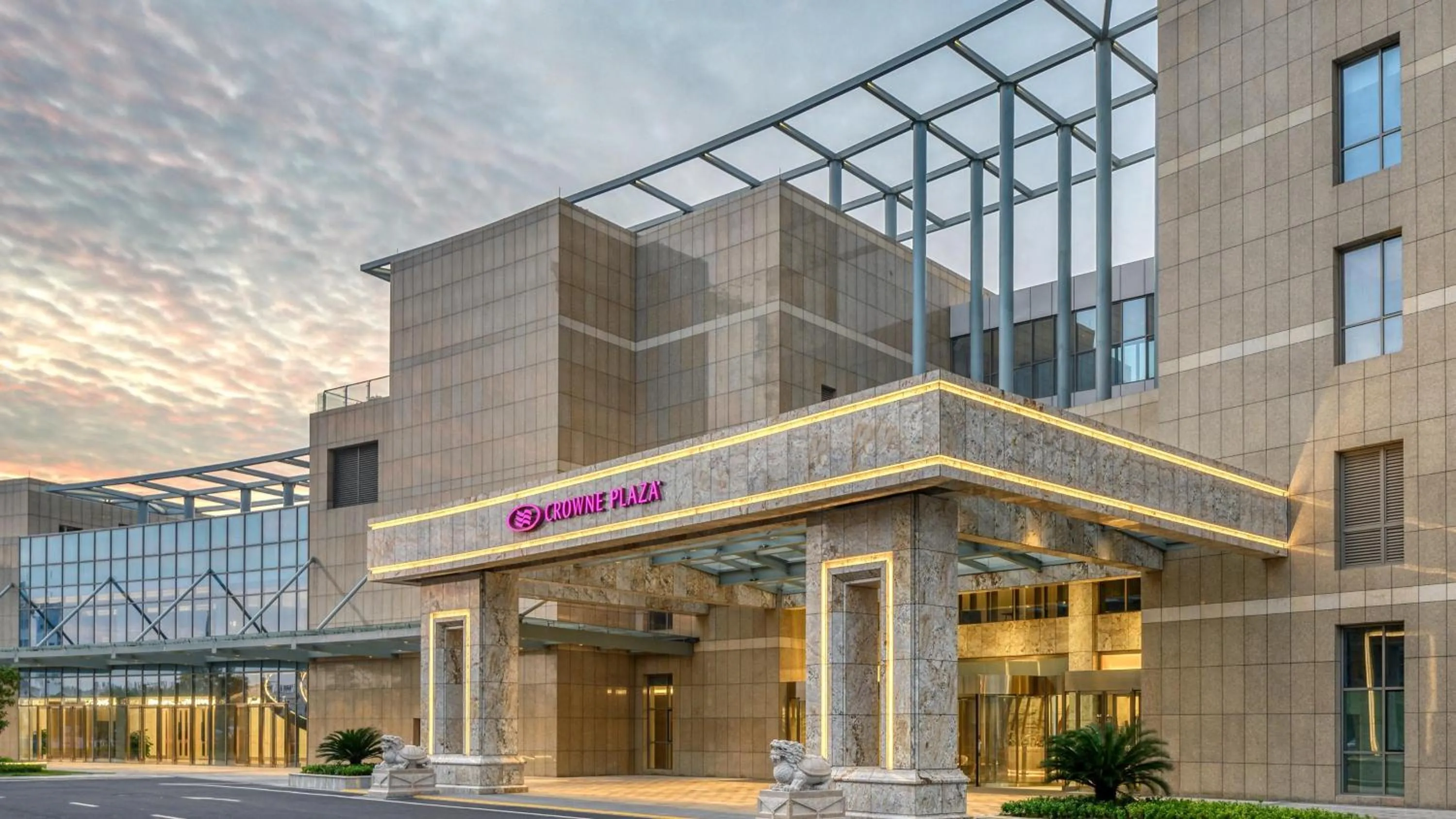 Property building in Crowne Plaza Beihai Silver Beach by IHG