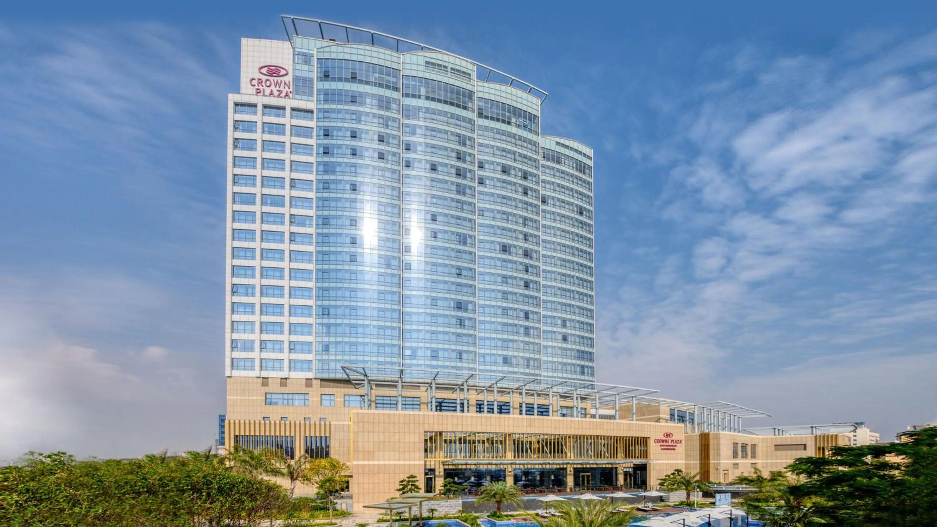 Property building in Crowne Plaza Beihai Silver Beach by IHG