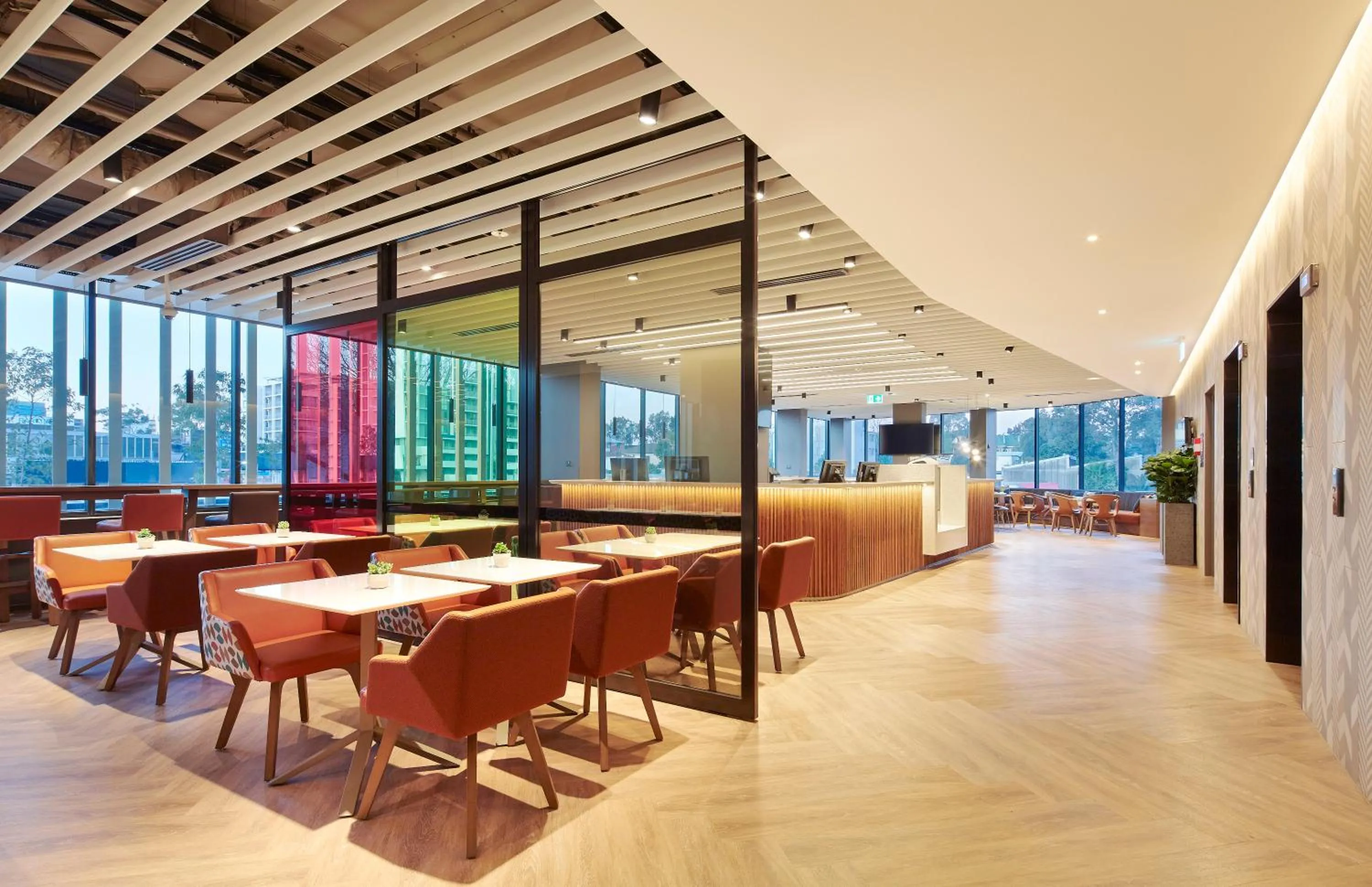 Property building in Holiday Inn Express Sydney Airport by IHG
