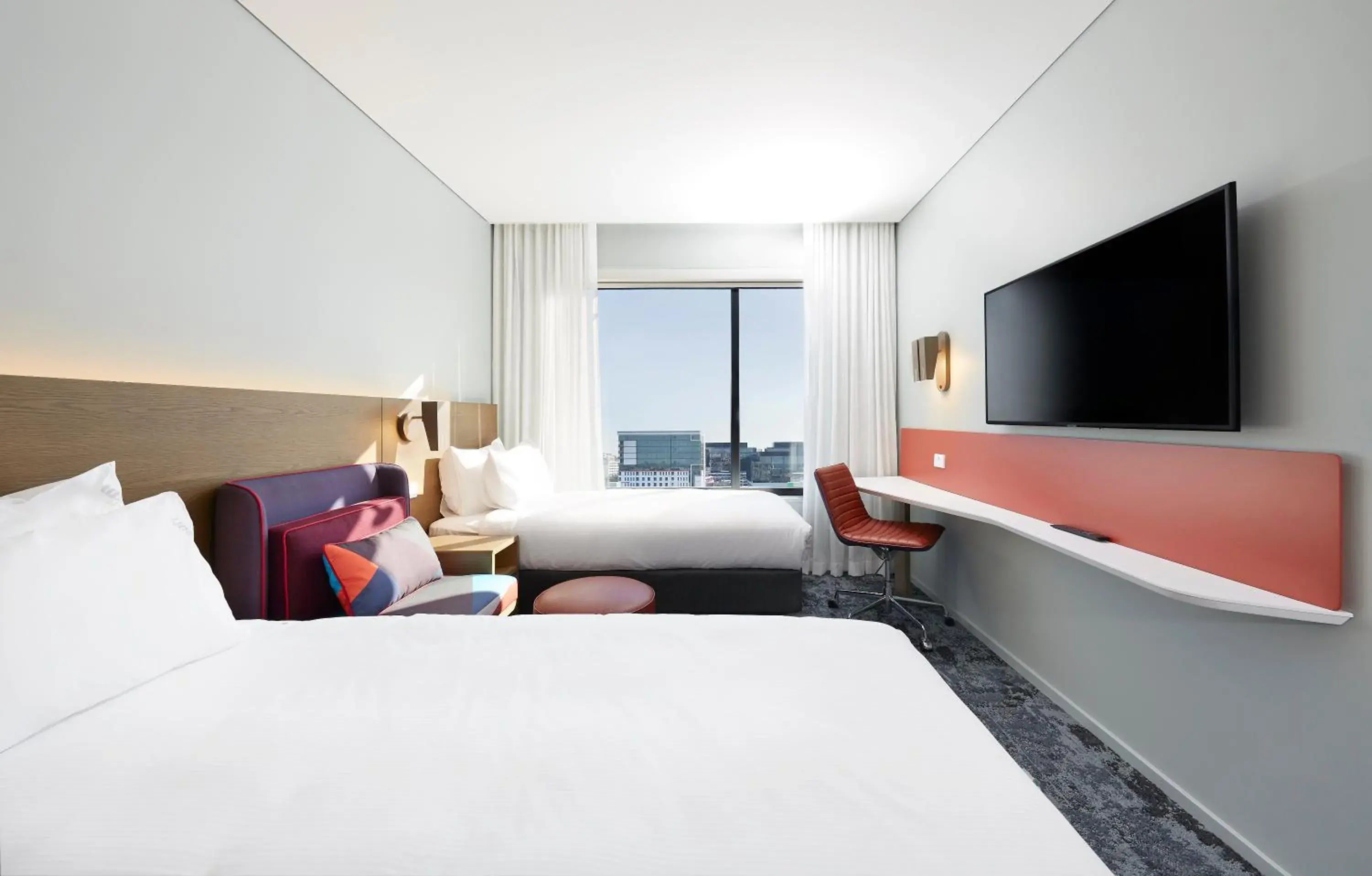 Photo of the whole room, Bed in Holiday Inn Express Sydney Airport by IHG Photo of the whole room, Bed in Holiday Inn Express Sydney Airport by IHG