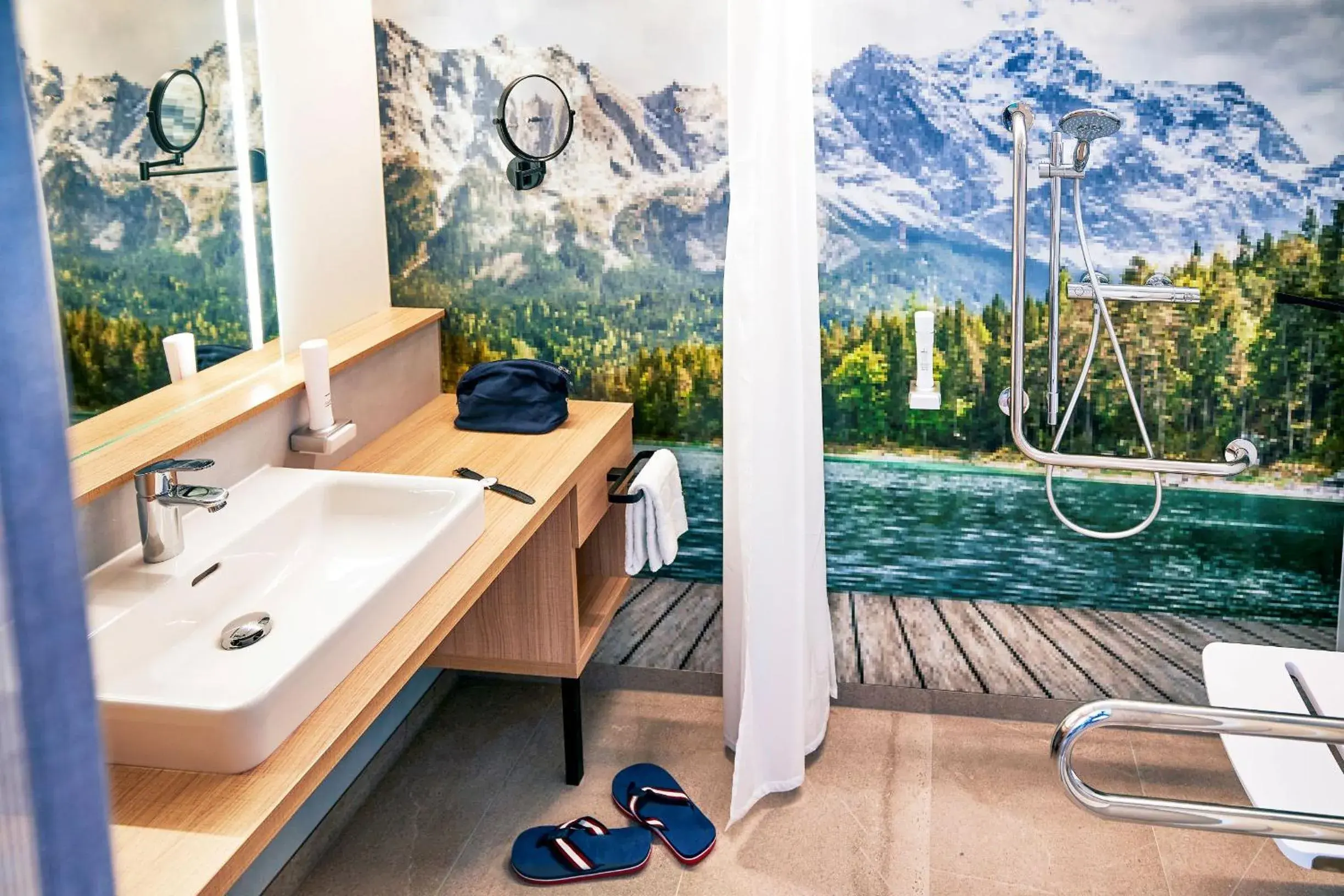 Double Room - Disability Access in TUI BLUE Montafon Double Room - Disability Access in TUI BLUE Montafon