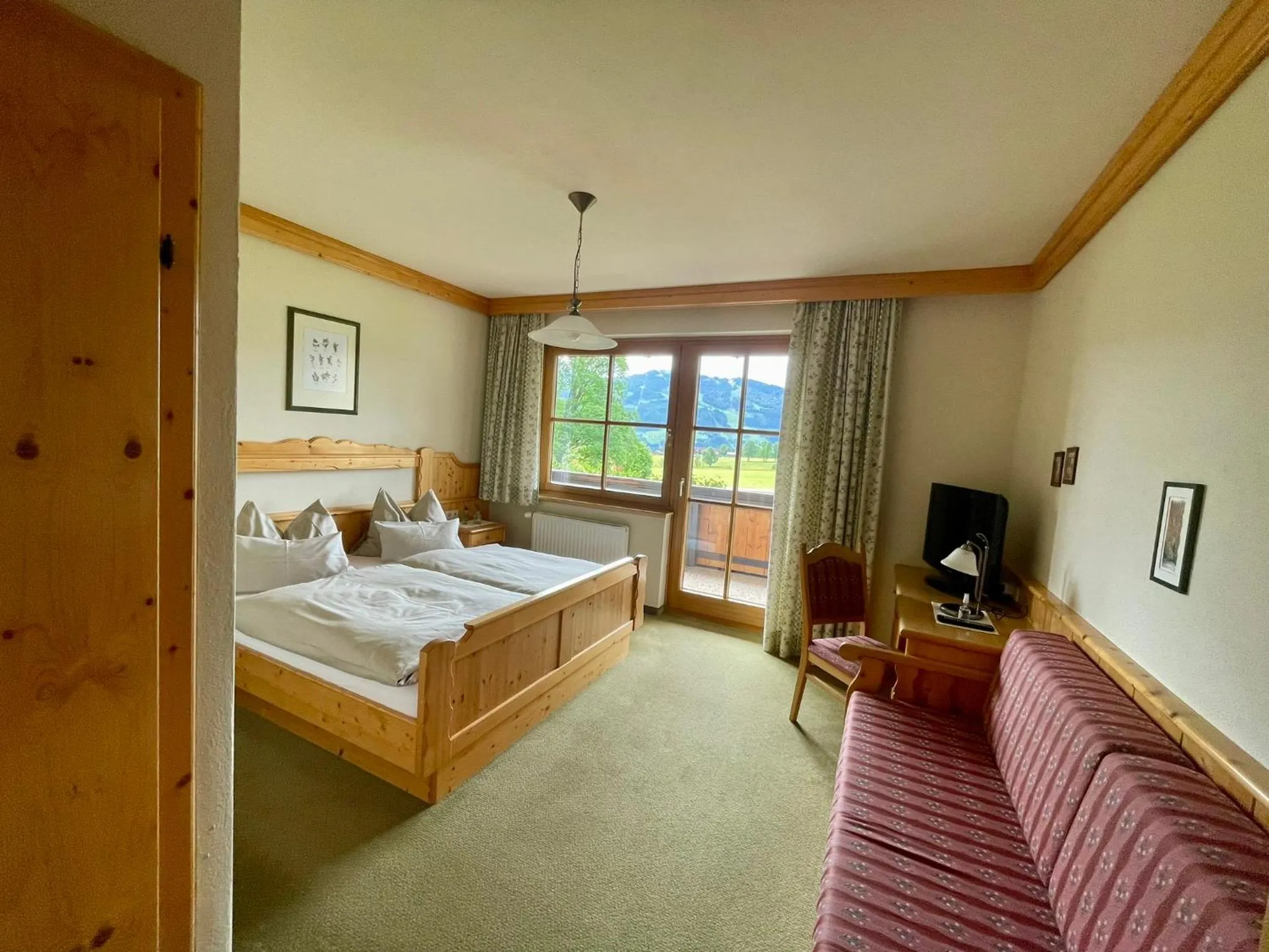 Bed in Pension Möslehnerhof